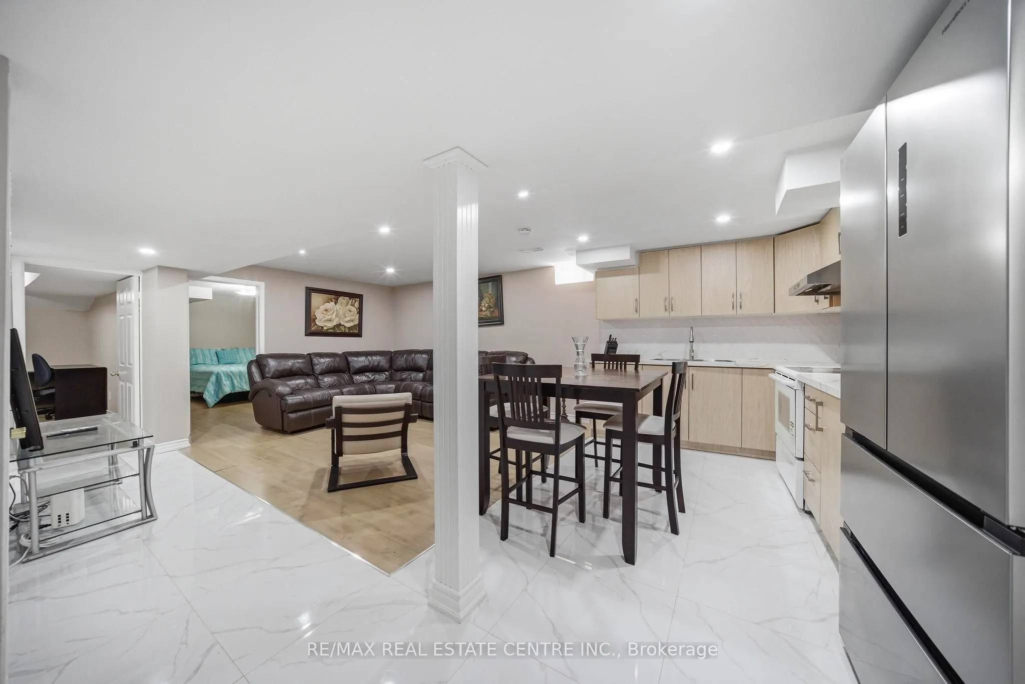 5235 Huntingfield Drive