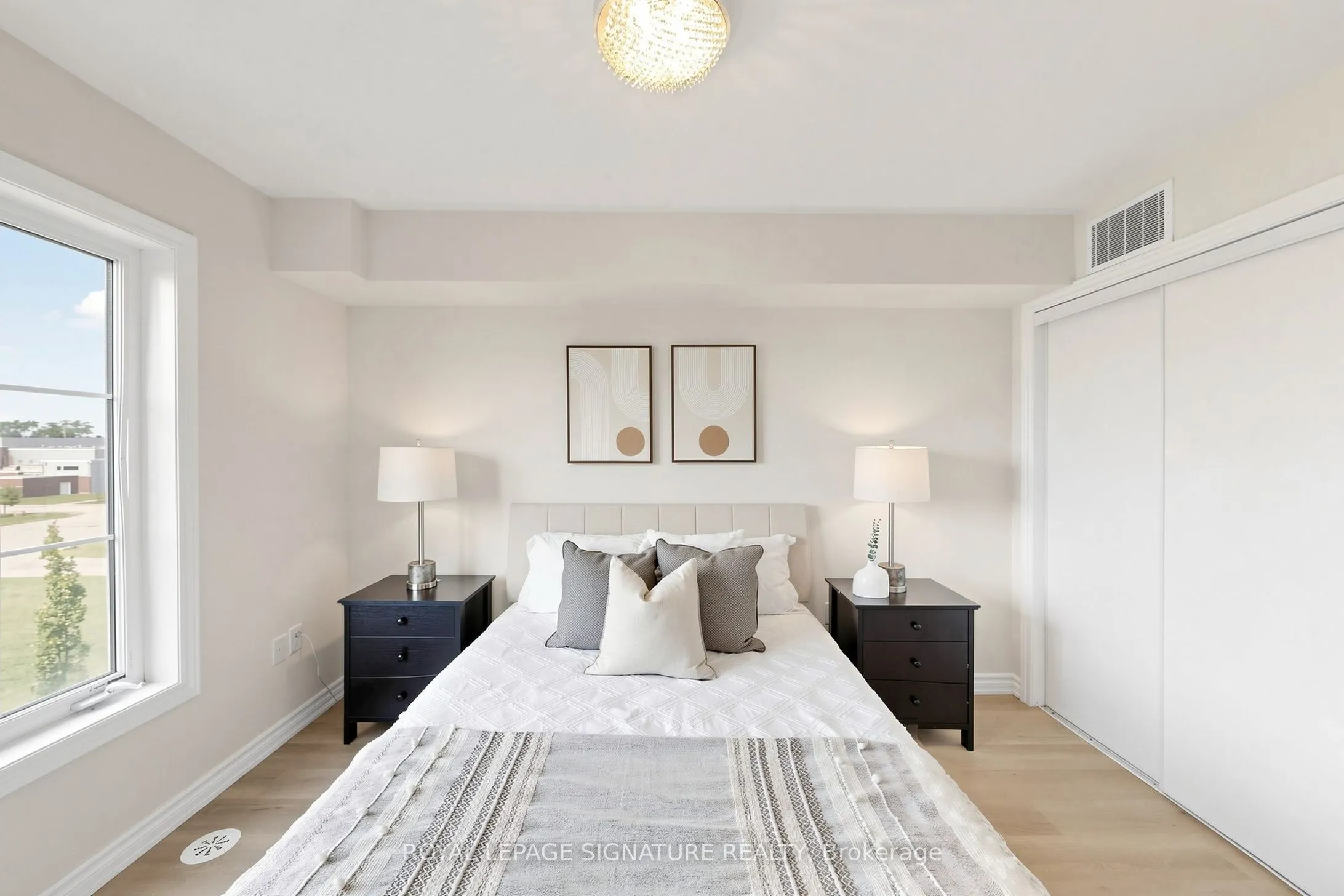2441 Greenwich Drive #11
