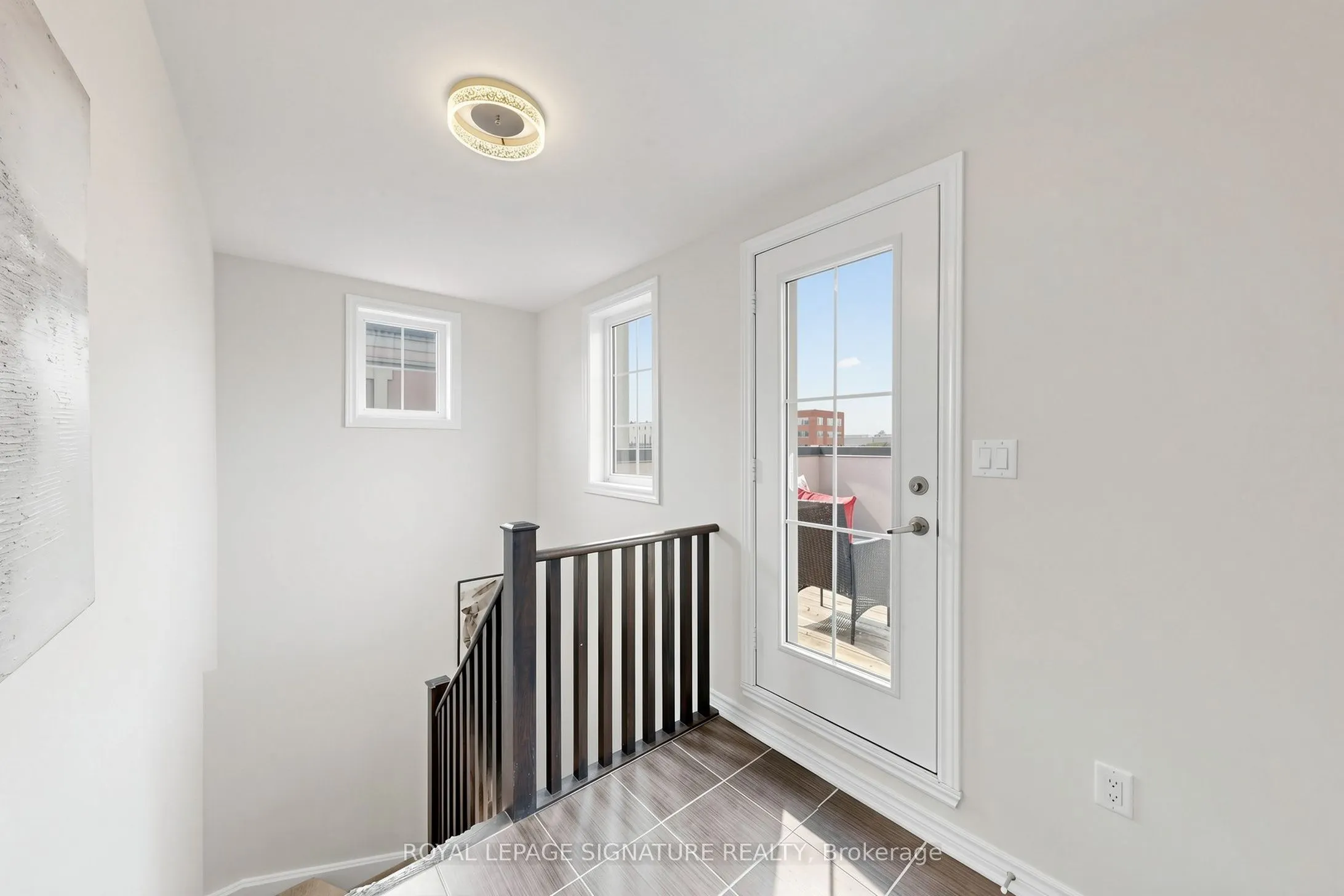 2441 Greenwich Drive #11