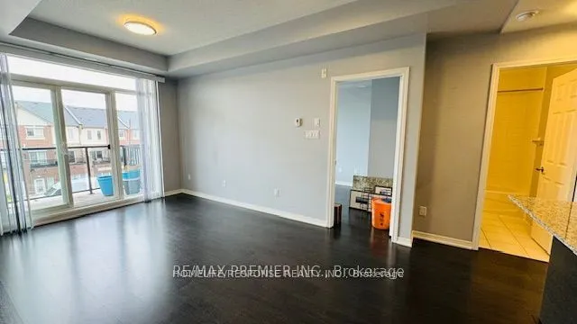 54 SKY HARBOUR Drive #313