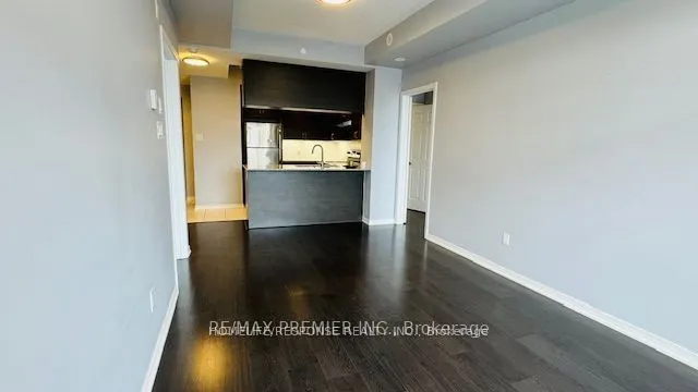 54 SKY HARBOUR Drive #313