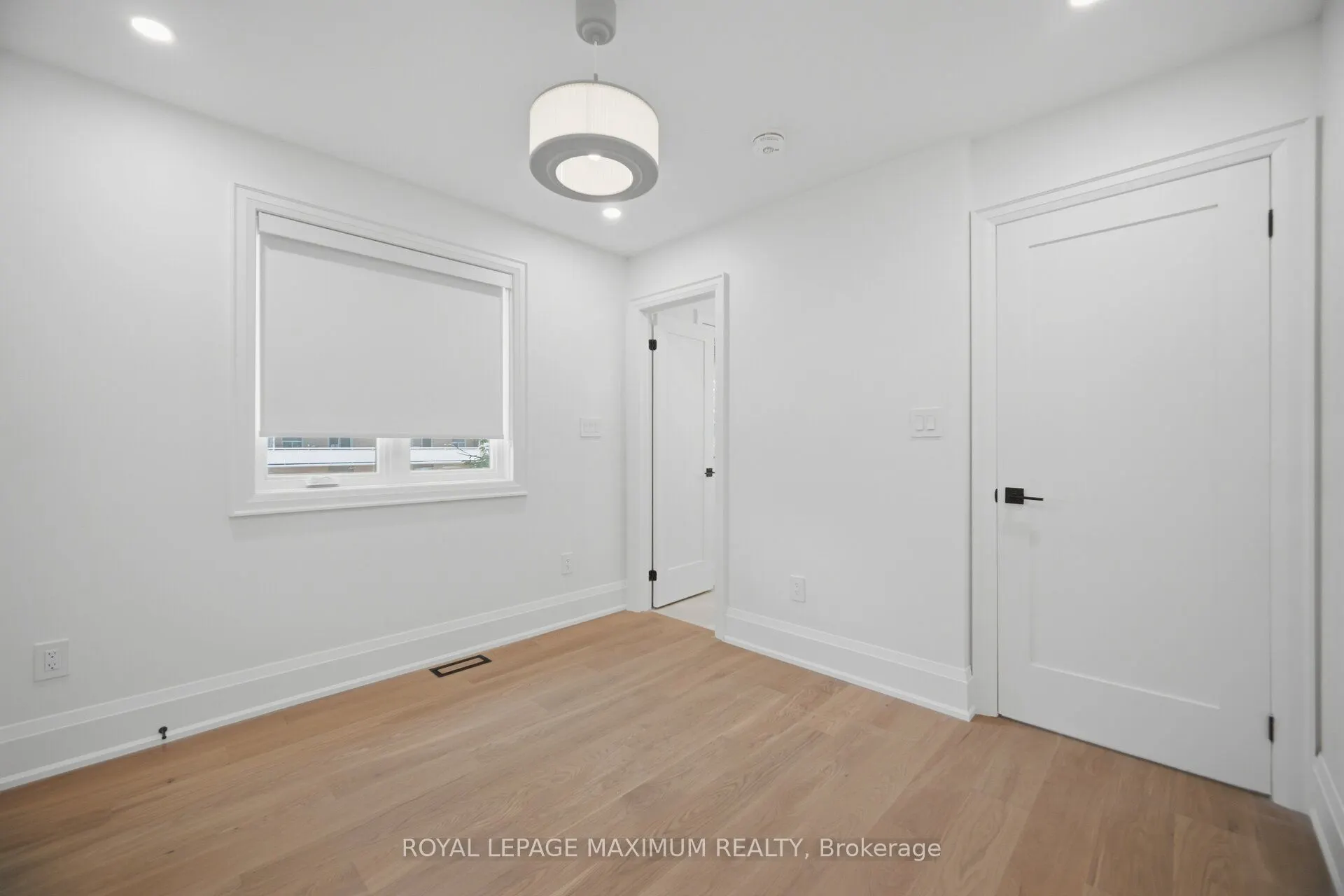 11 Park Boulevard