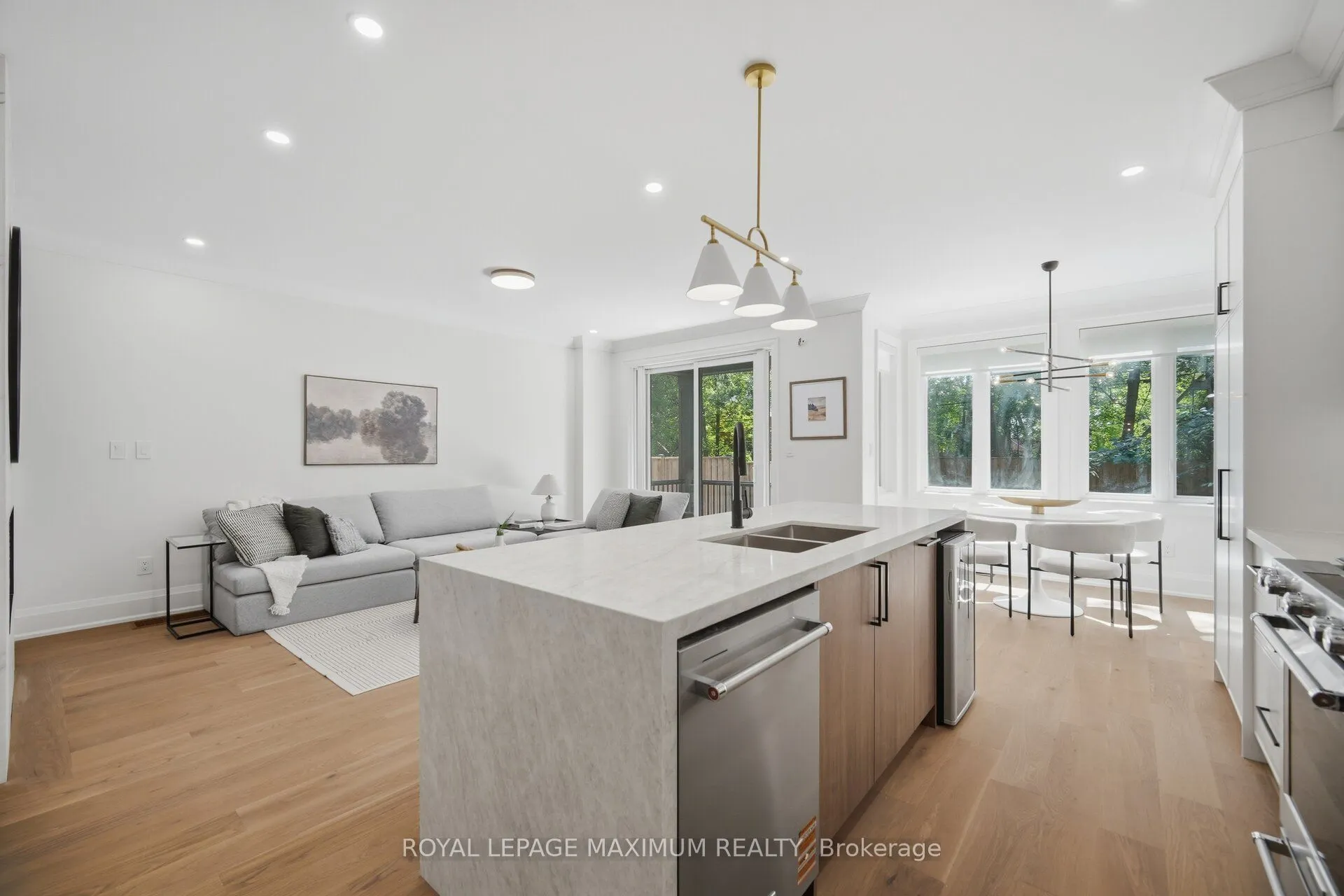 11 Park Boulevard