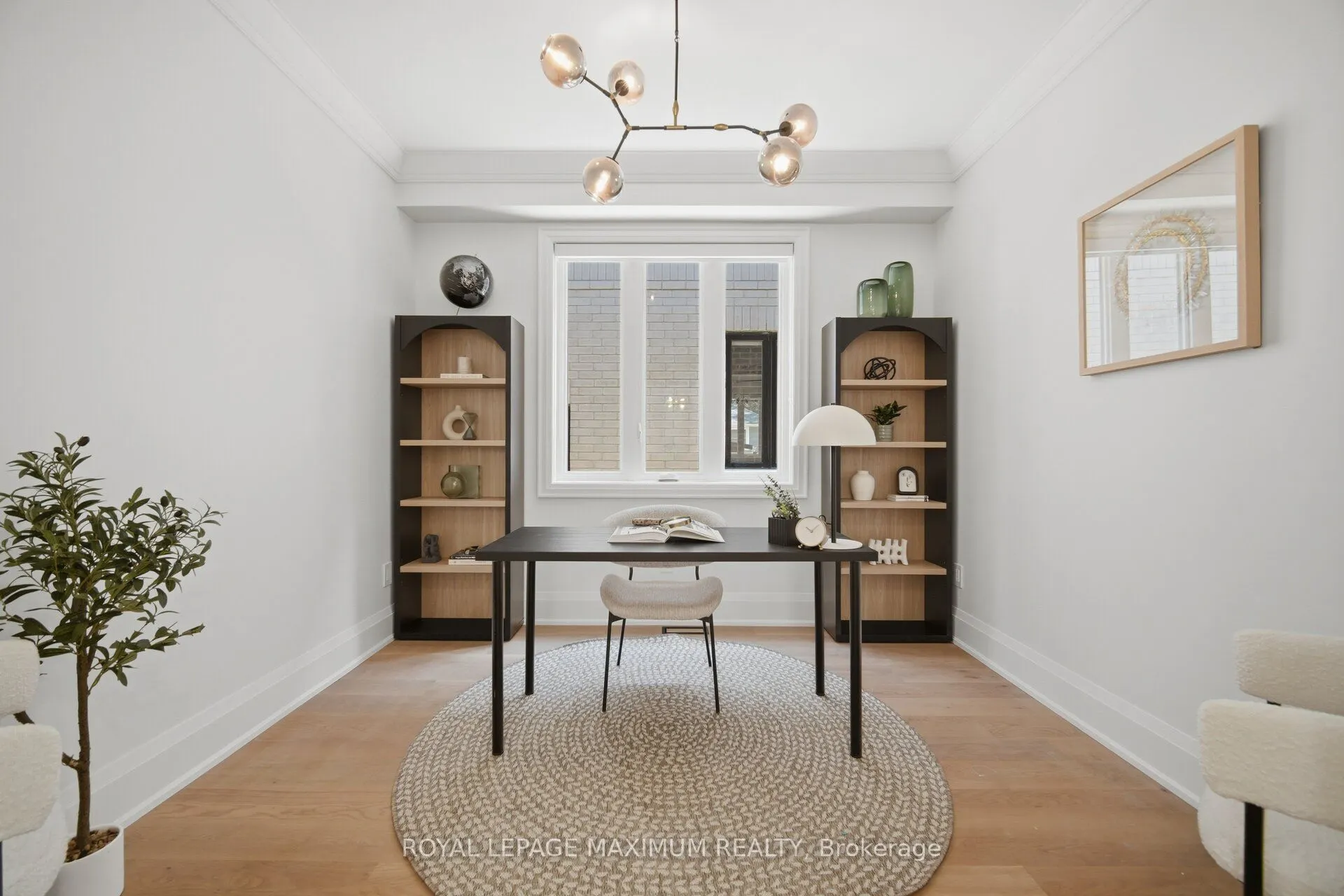 11 Park Boulevard