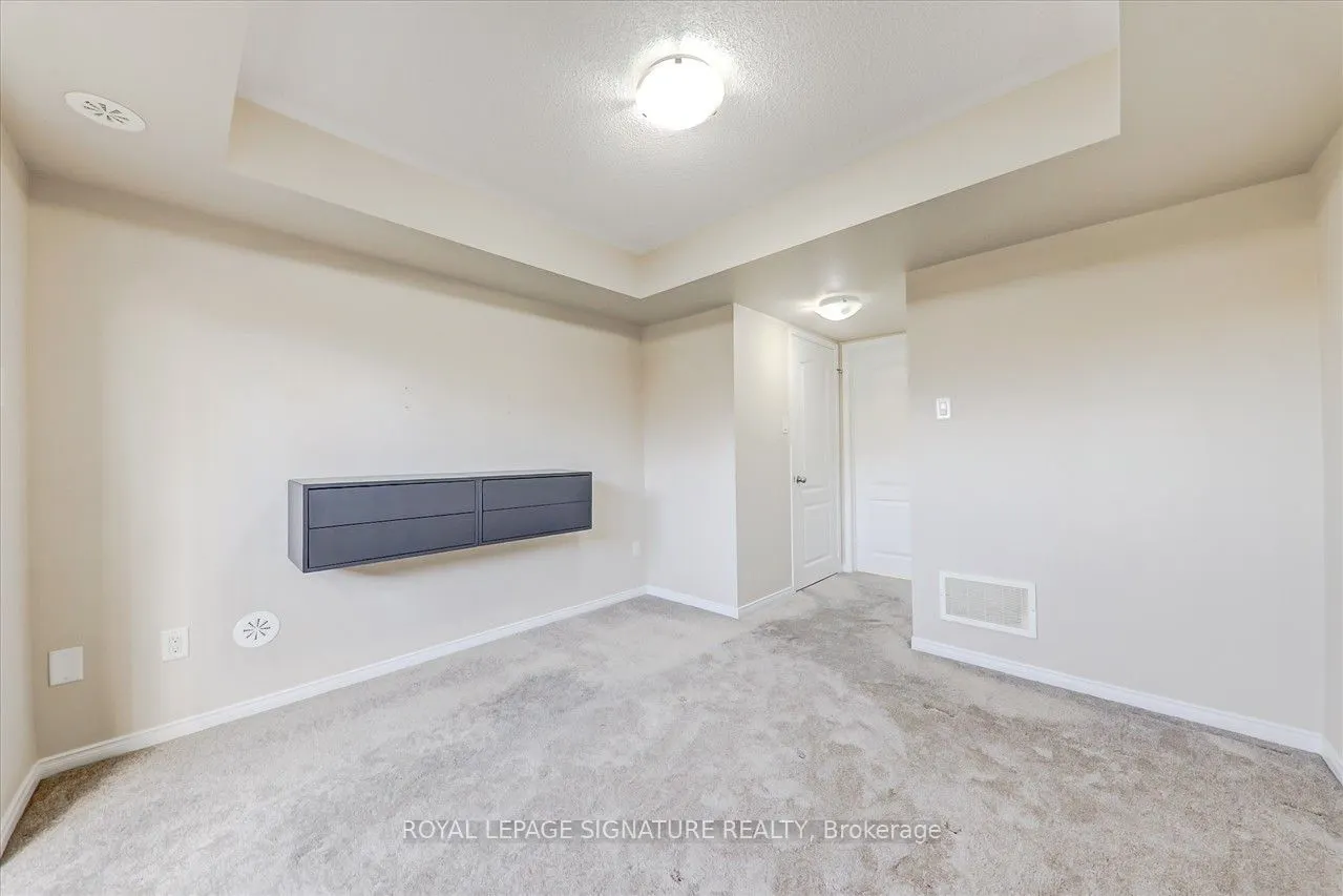 5625 Oscar Peterson Boulevard #1