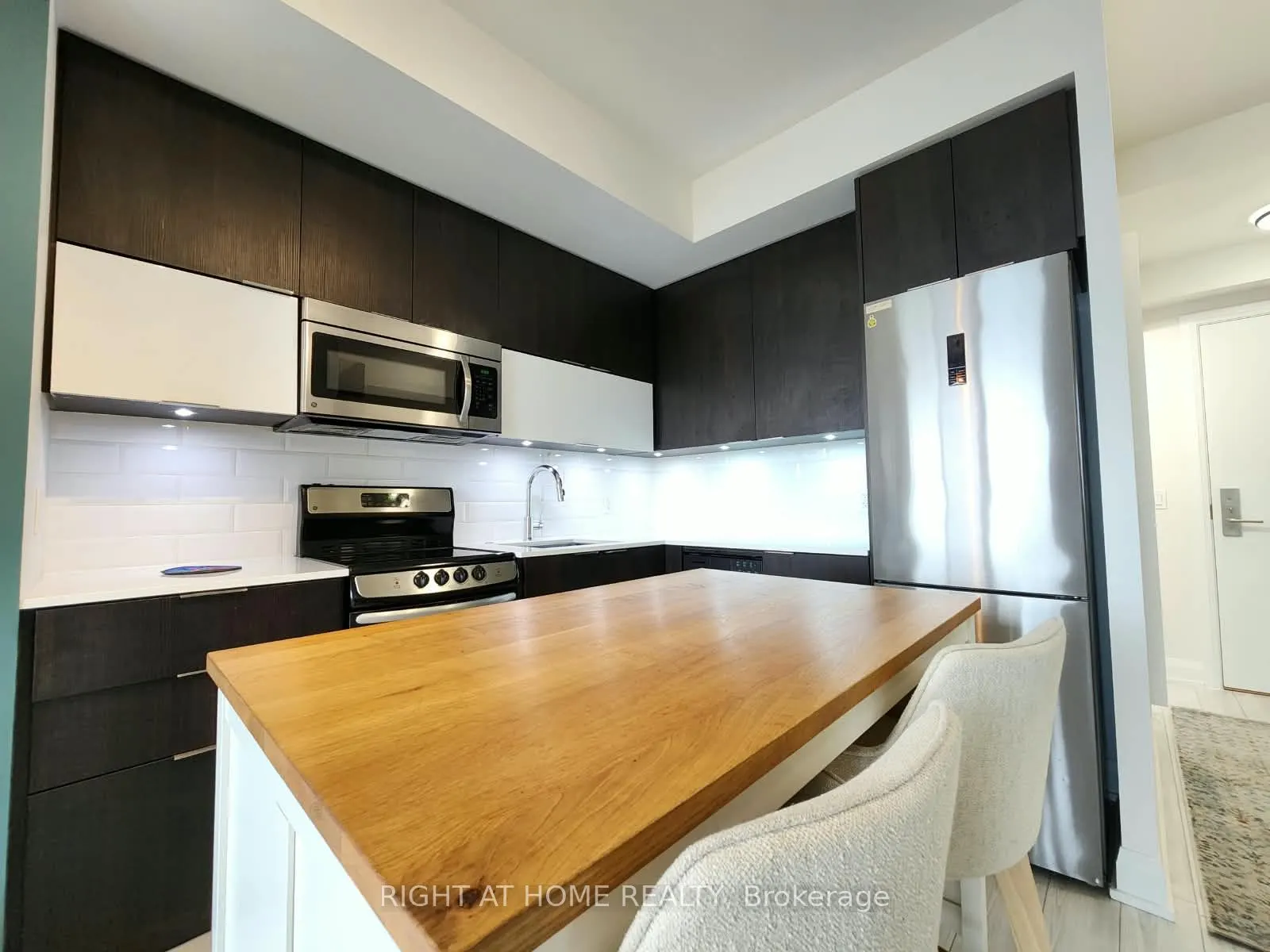 56 Annie Craig Drive #608