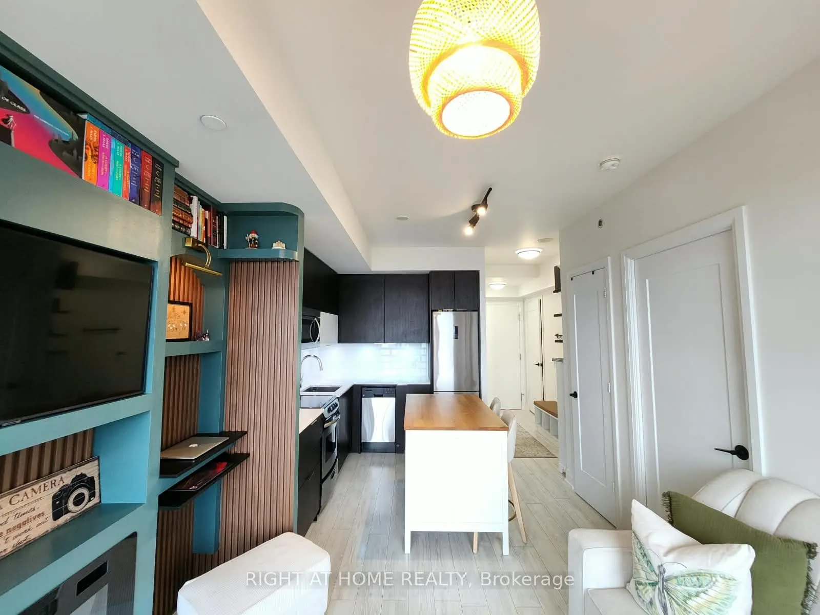 56 Annie Craig Drive #608