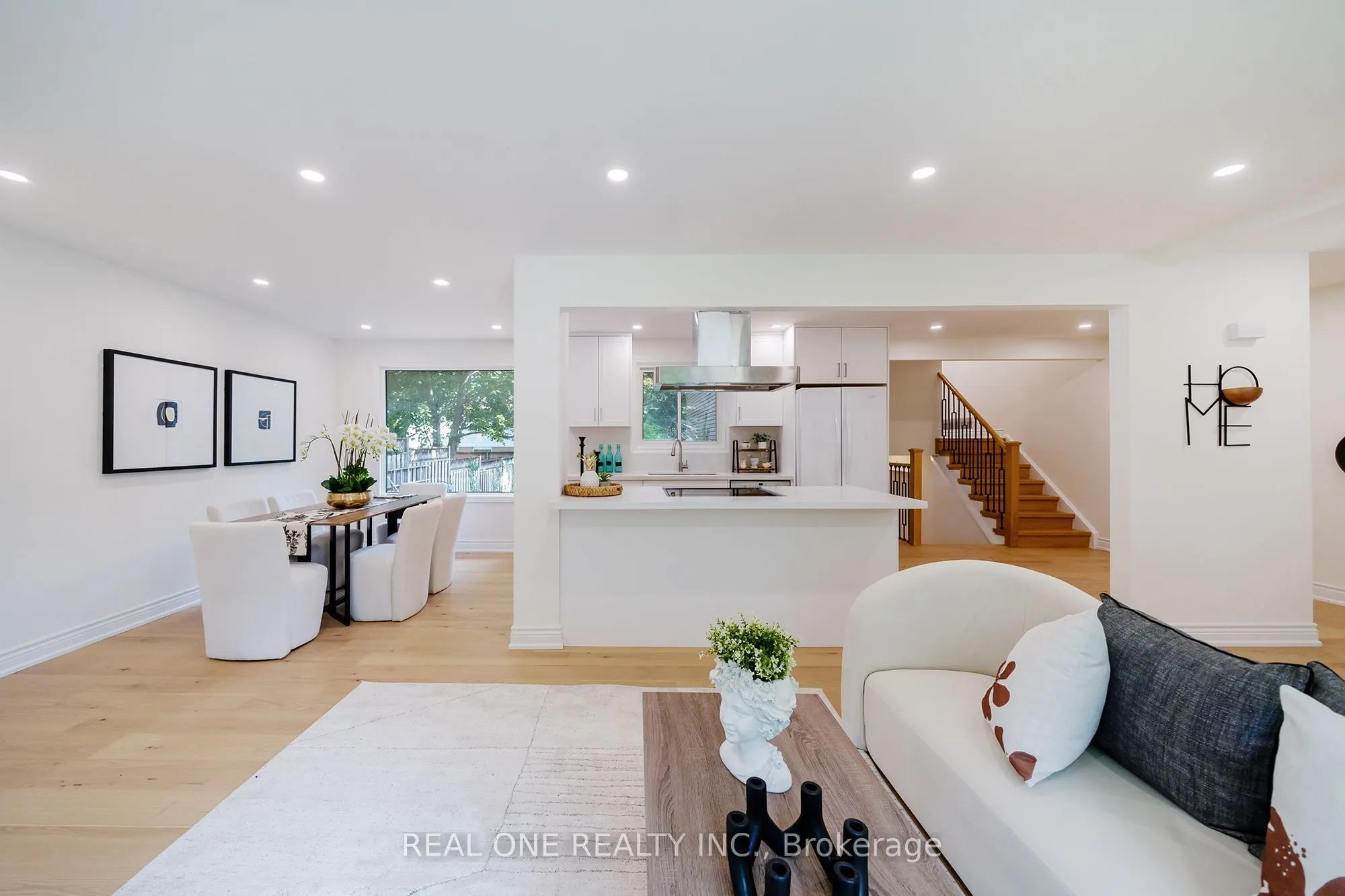 3148 Bentworth Drive