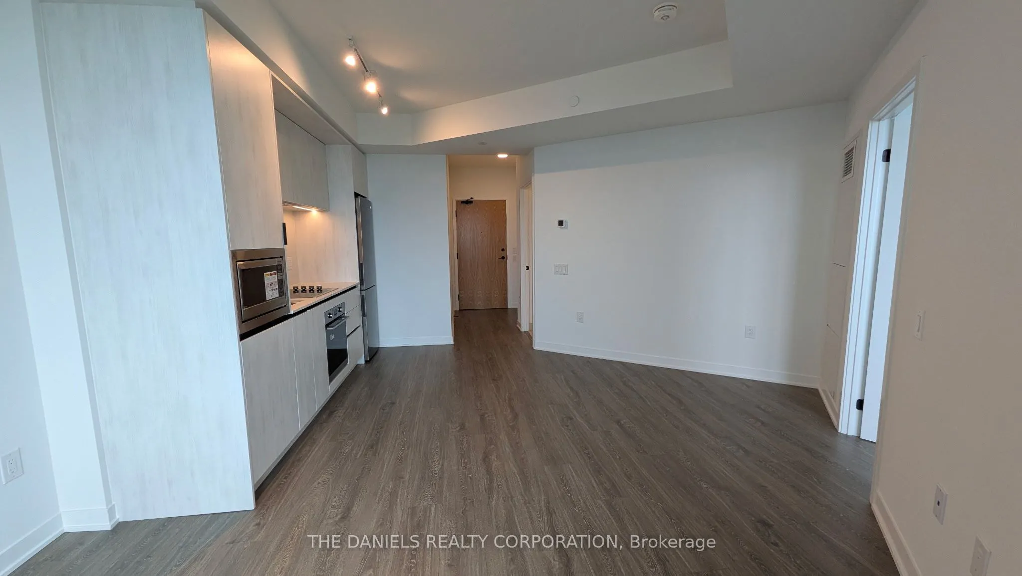 2495 Eglinton Avenue E #2401