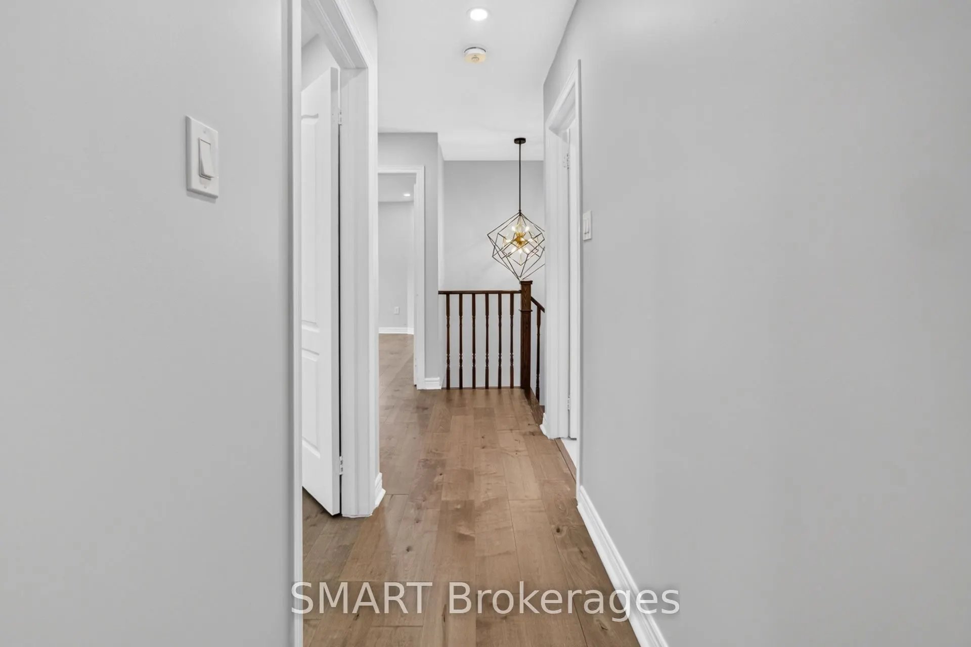 3367 Stoney Crescent