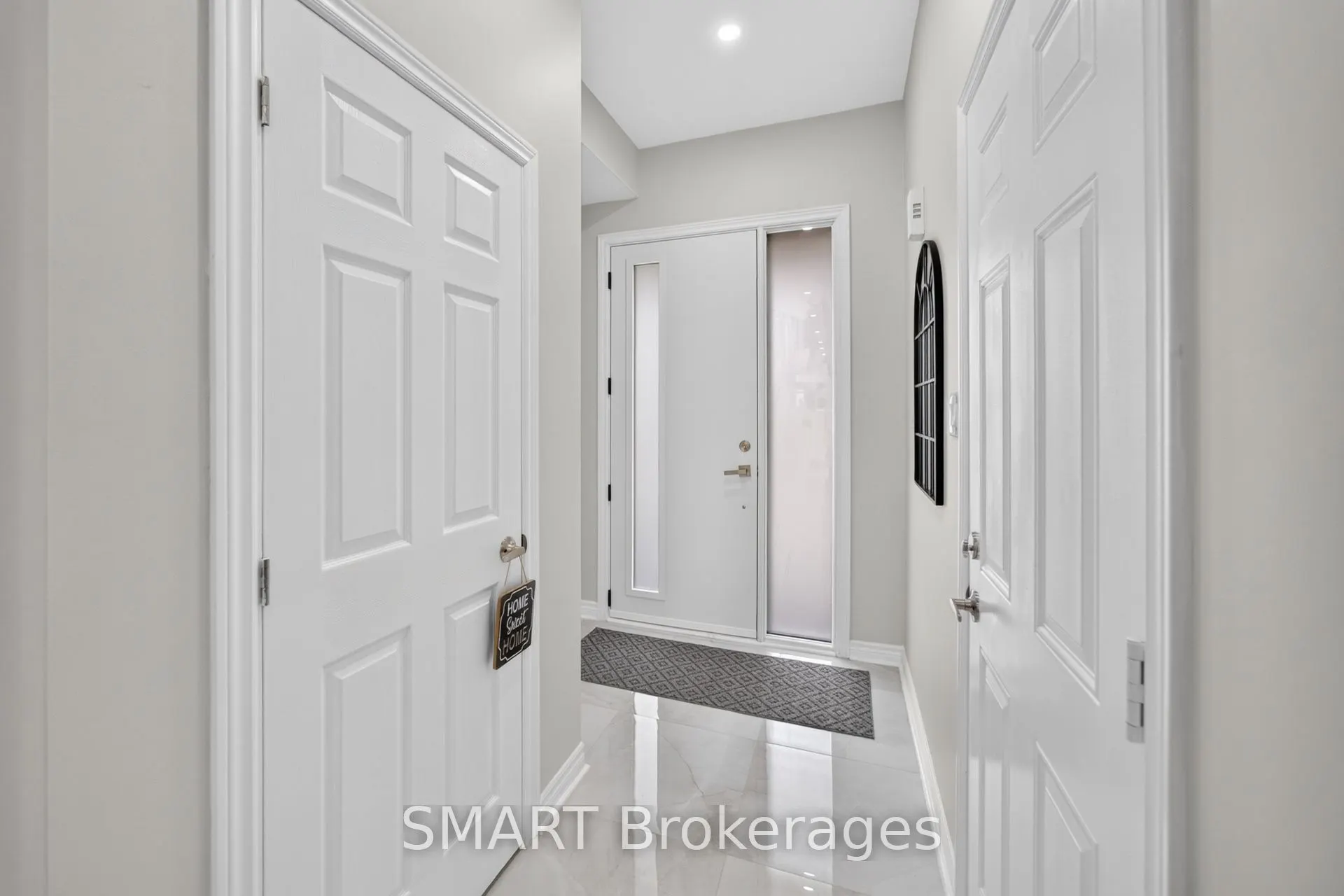 3367 Stoney Crescent