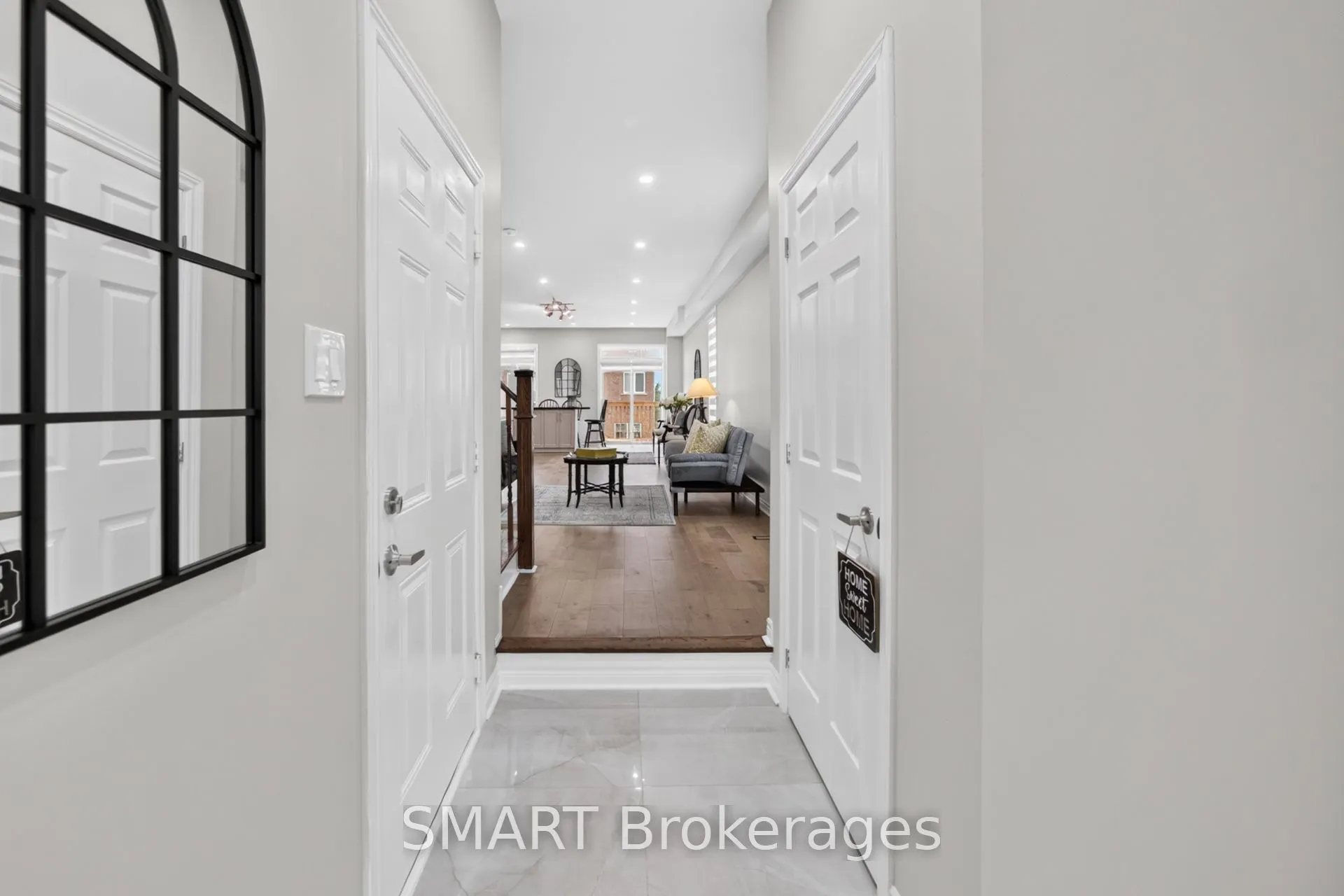 3367 Stoney Crescent