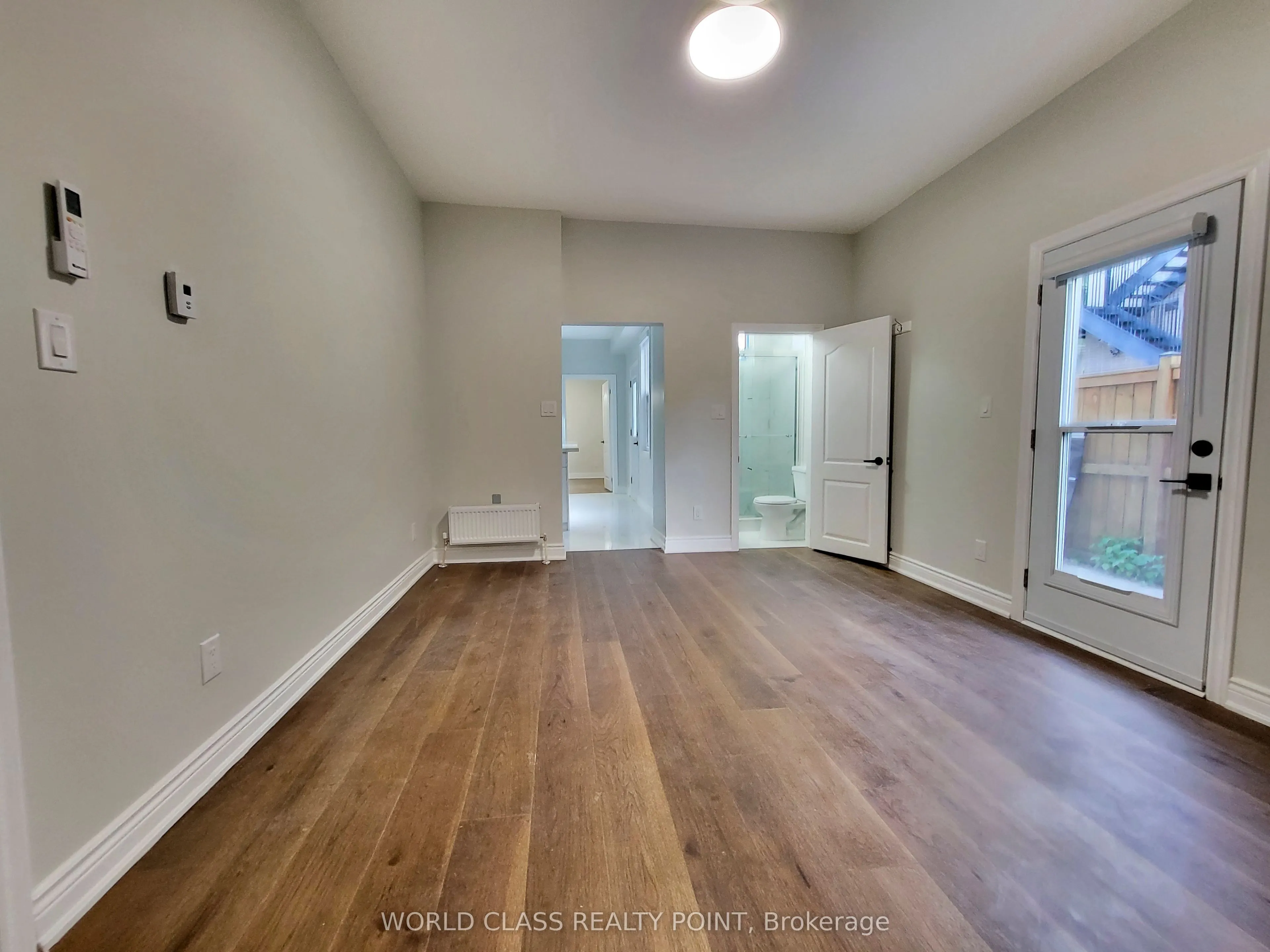 49 Vine Avenue #MAIN