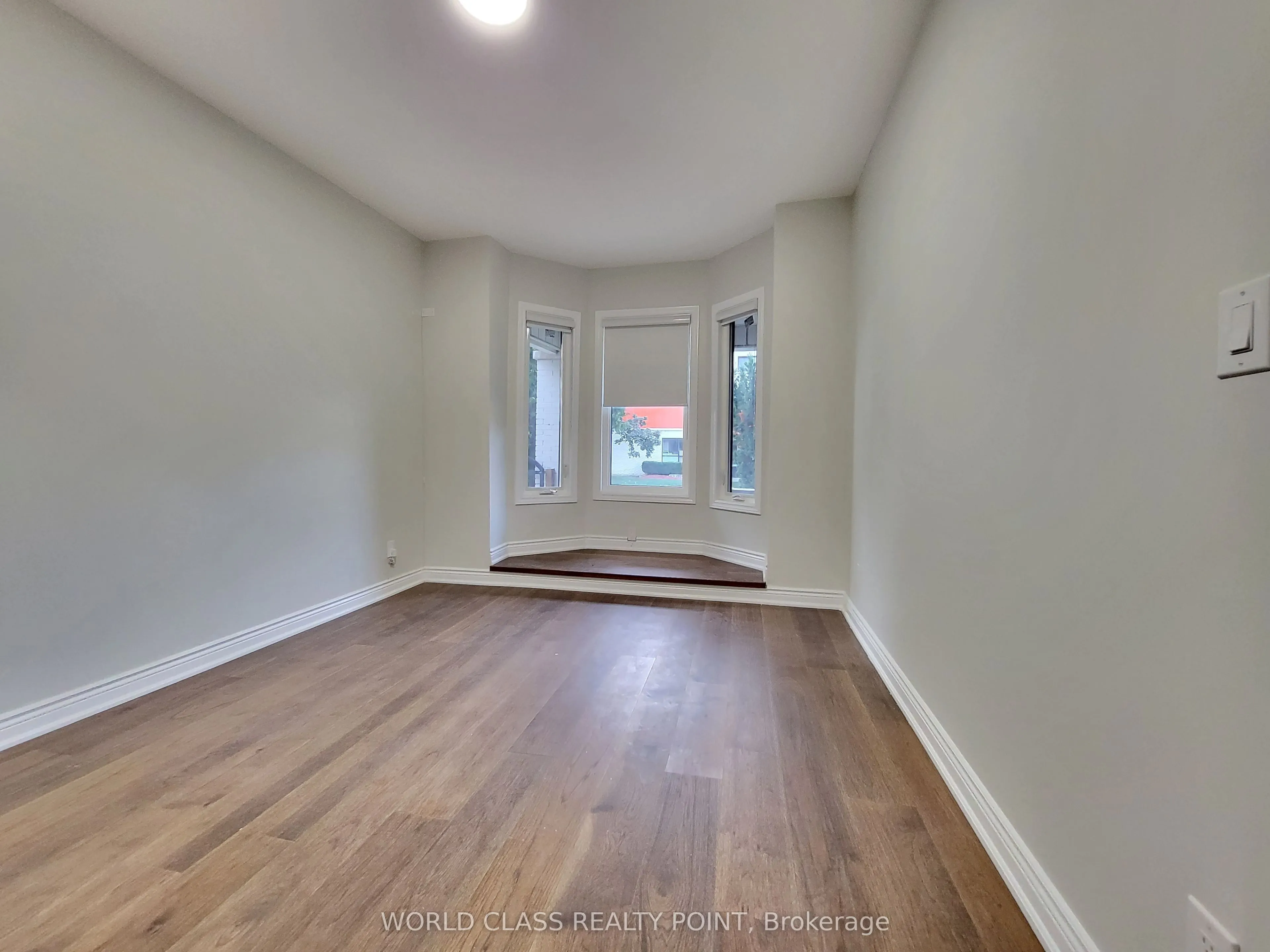 49 Vine Avenue #MAIN