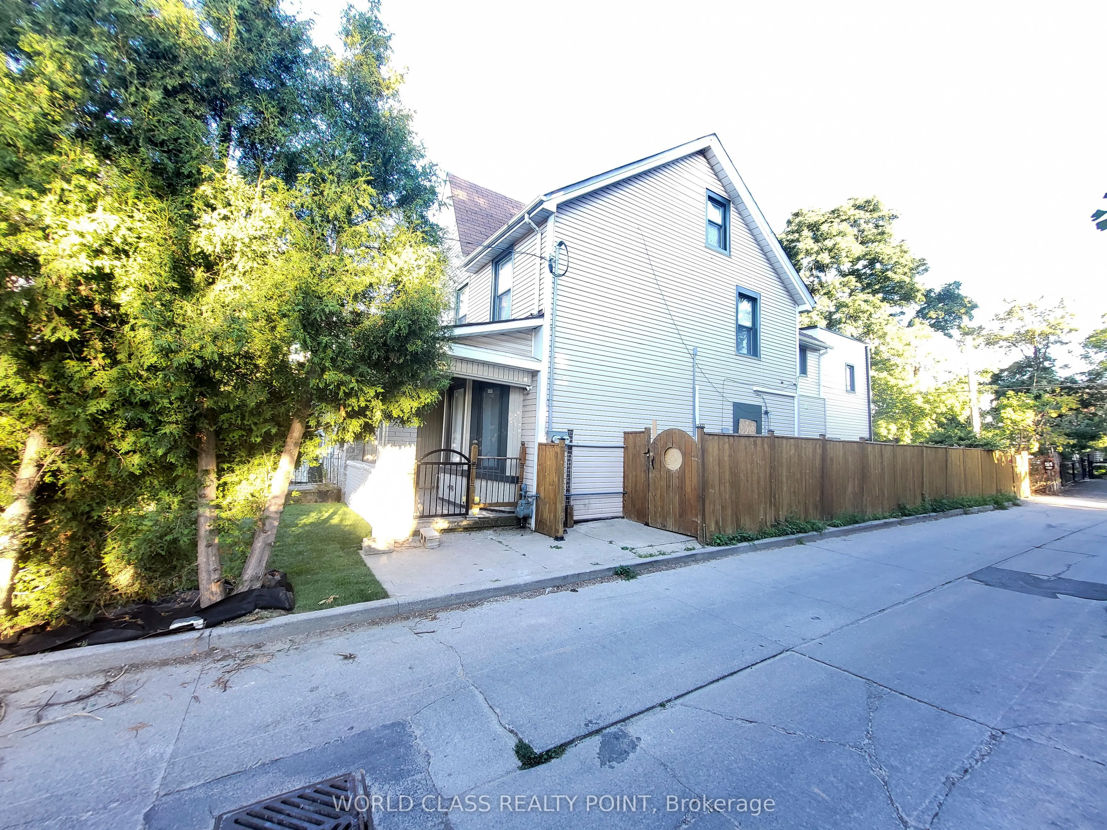 49 Vine Avenue #MAIN