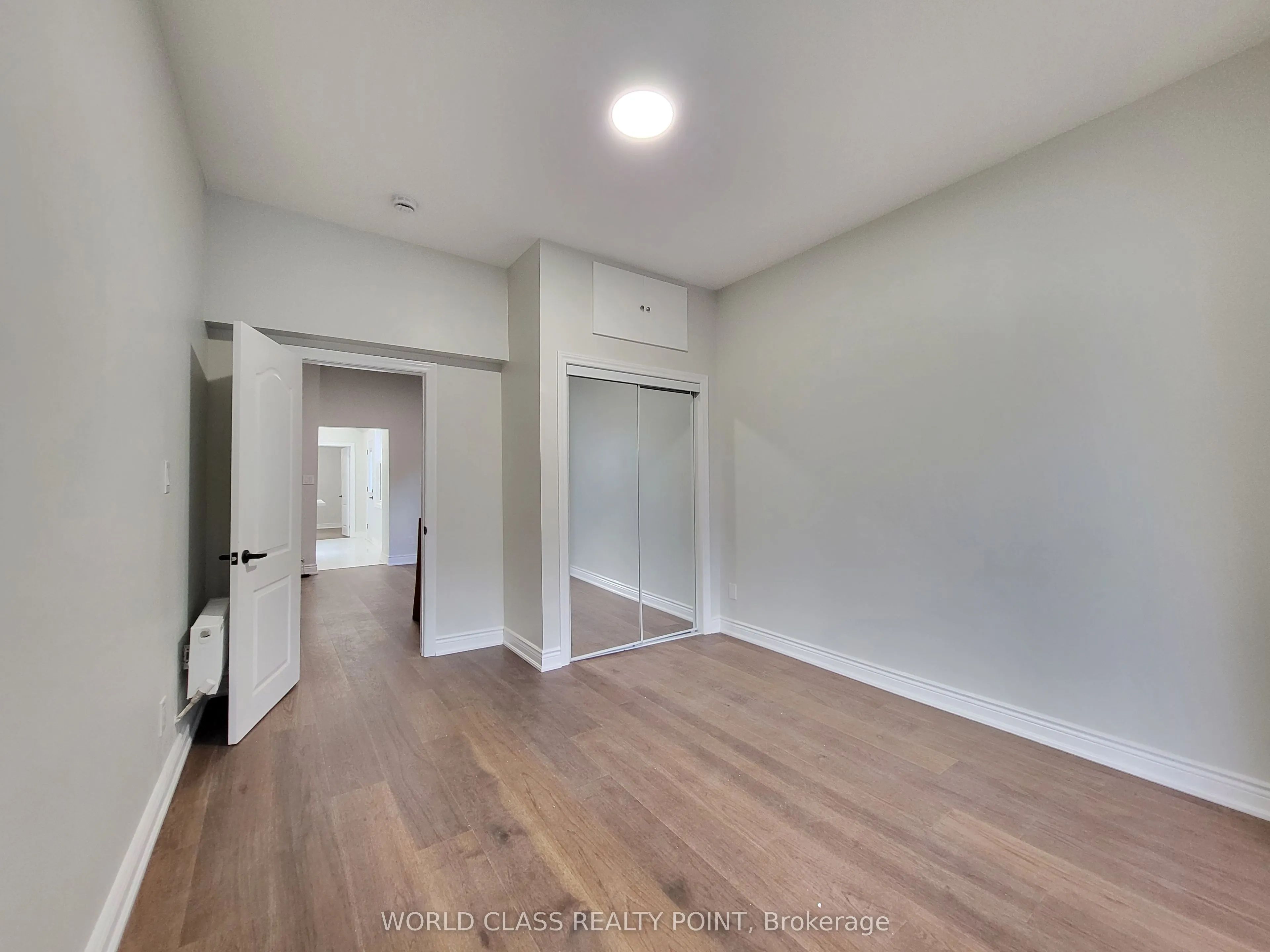 49 Vine Avenue #MAIN