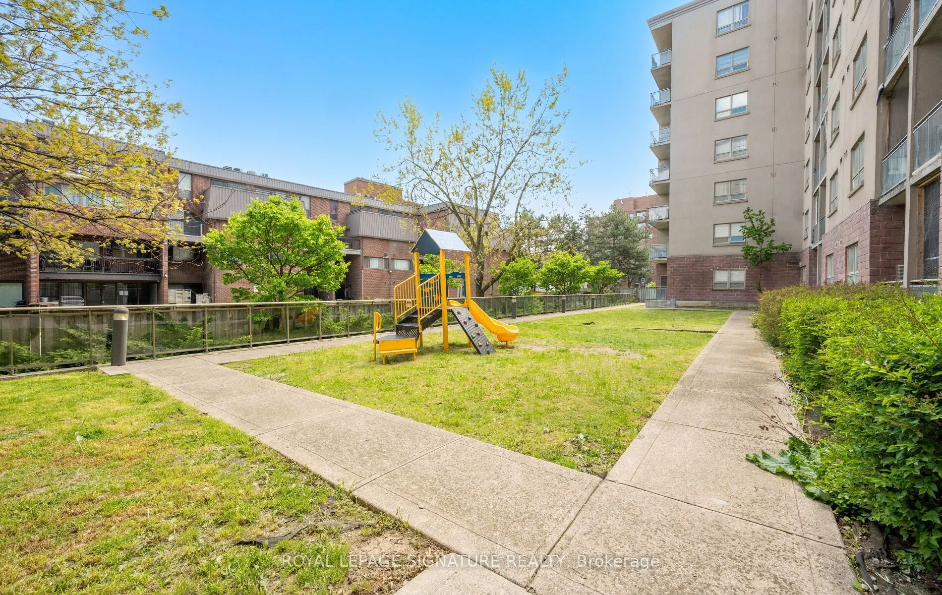 7405 Goreway Drive #104