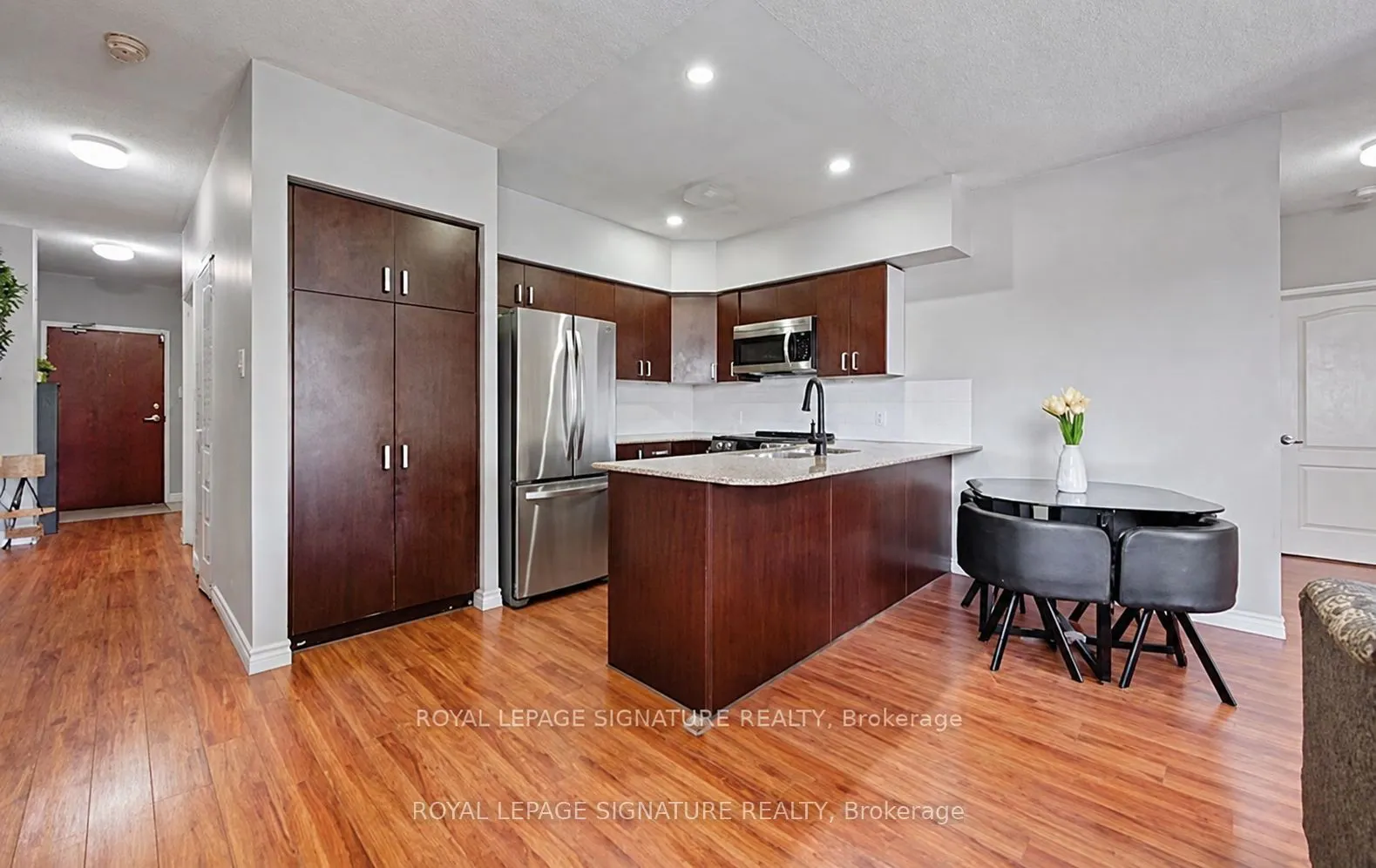 7405 Goreway Drive #104
