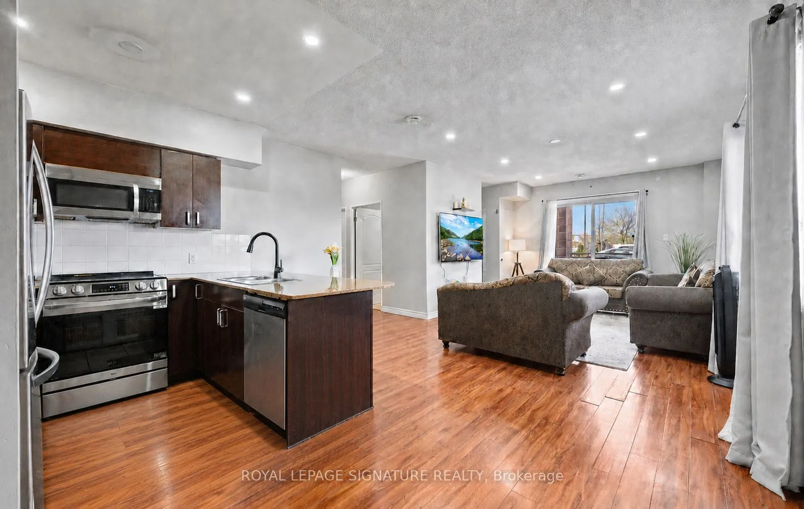 7405 Goreway Drive #104
