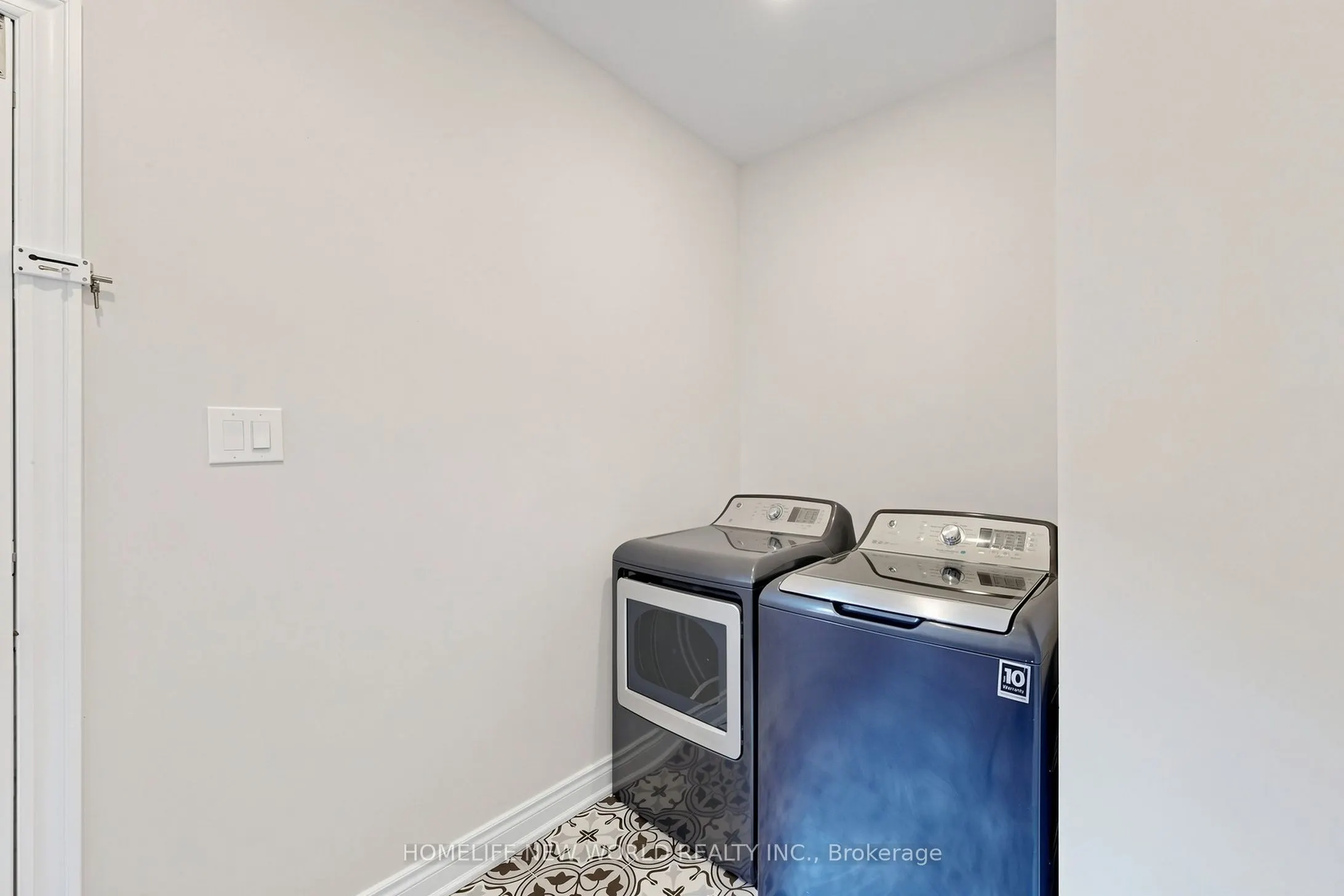 3973 Rolling Valley Drive