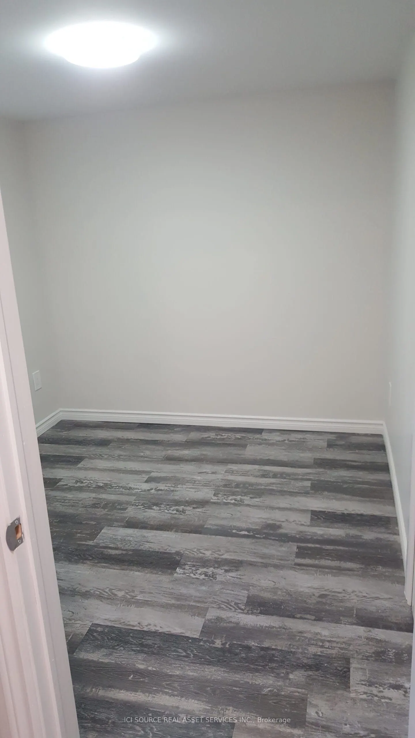 44 Bartonville Avenue W #5