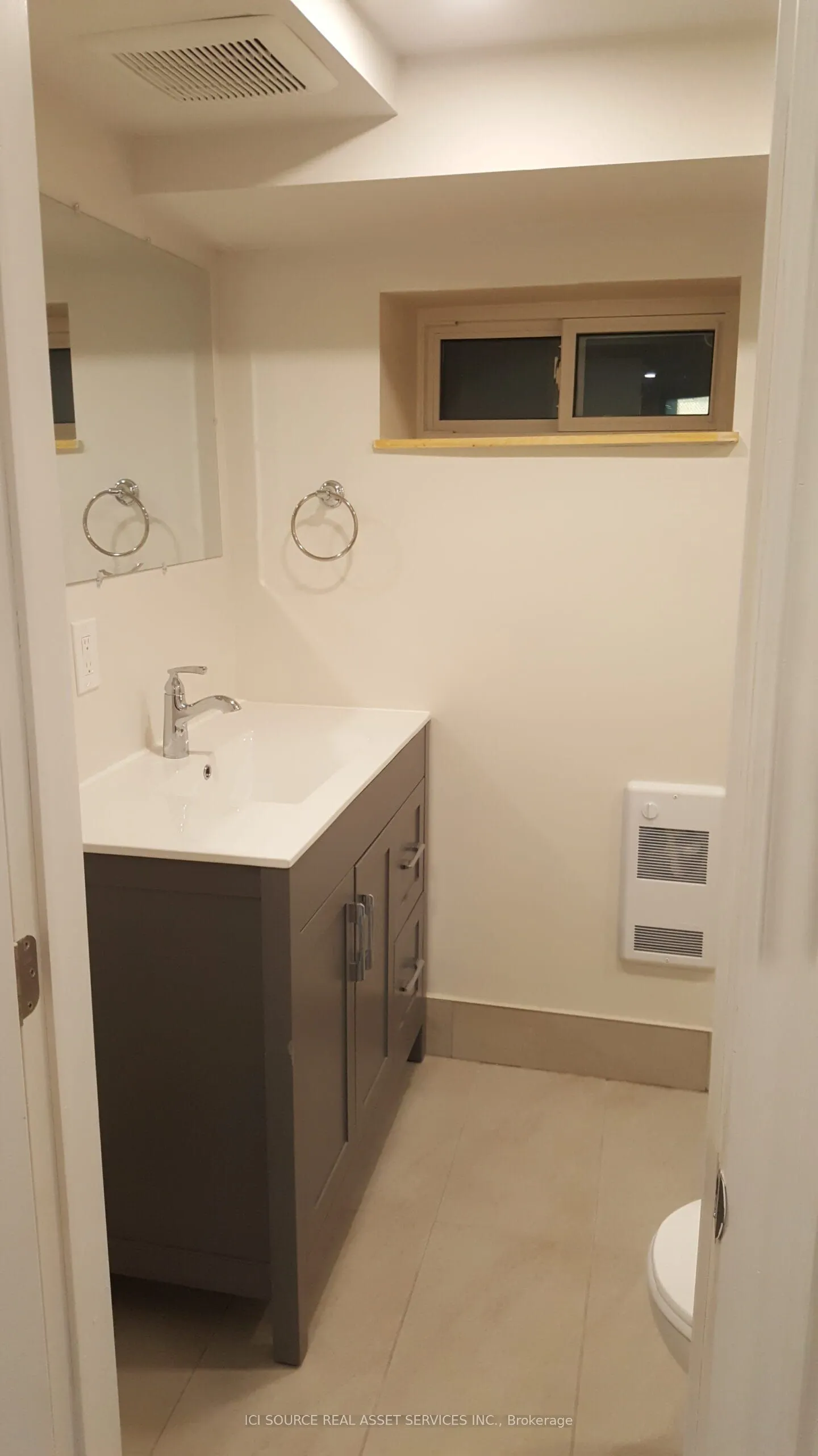44 Bartonville Avenue W #5