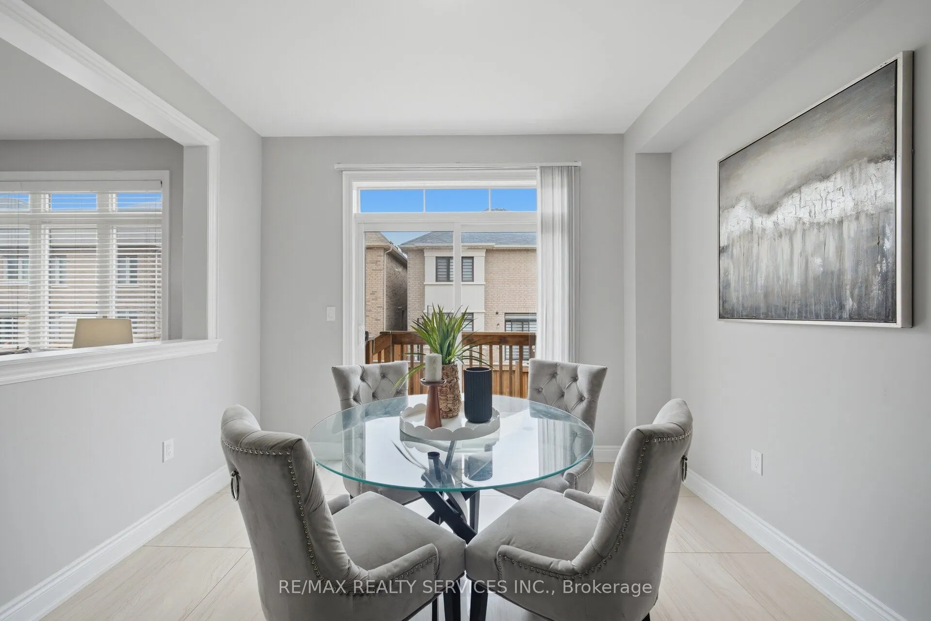 12 Enclave Trail
