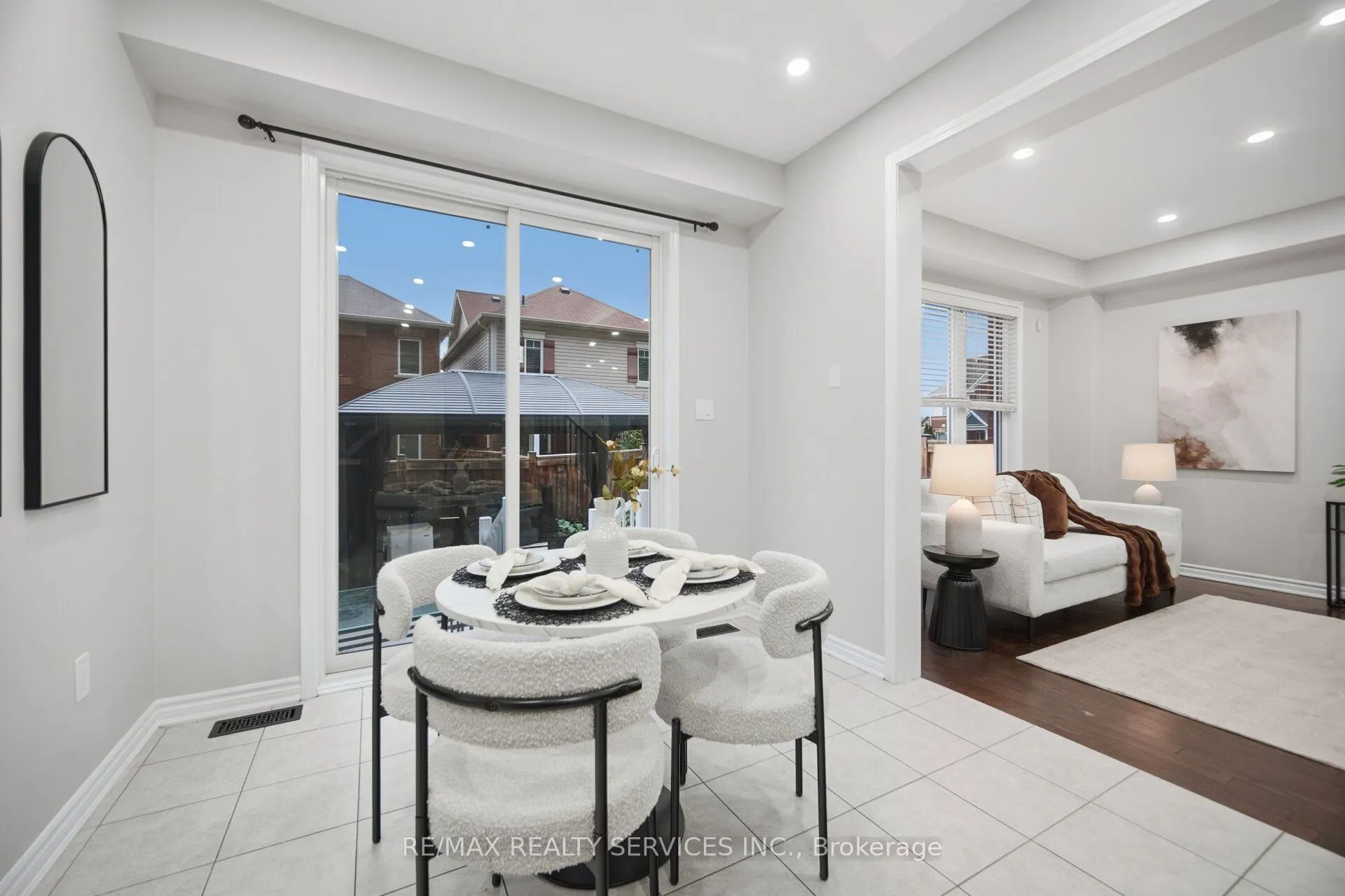 3 Fenchurch Drive