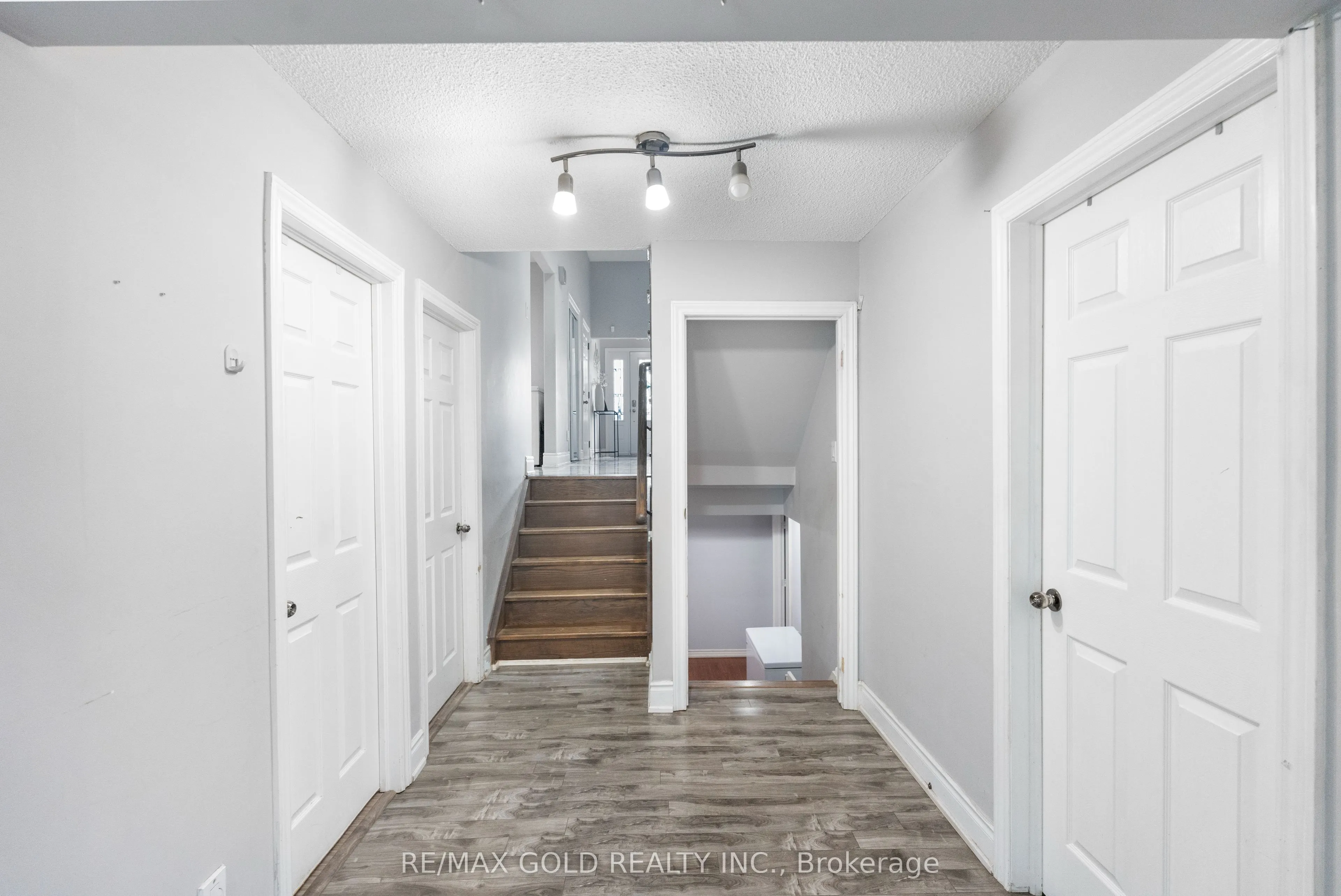 48 Maidstone Crescent