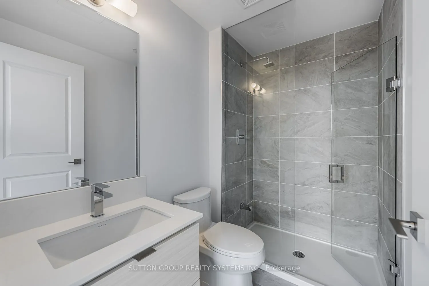 36 Elm Drive W #2208