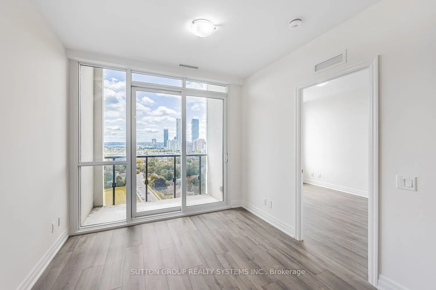 36 Elm Drive W #2208