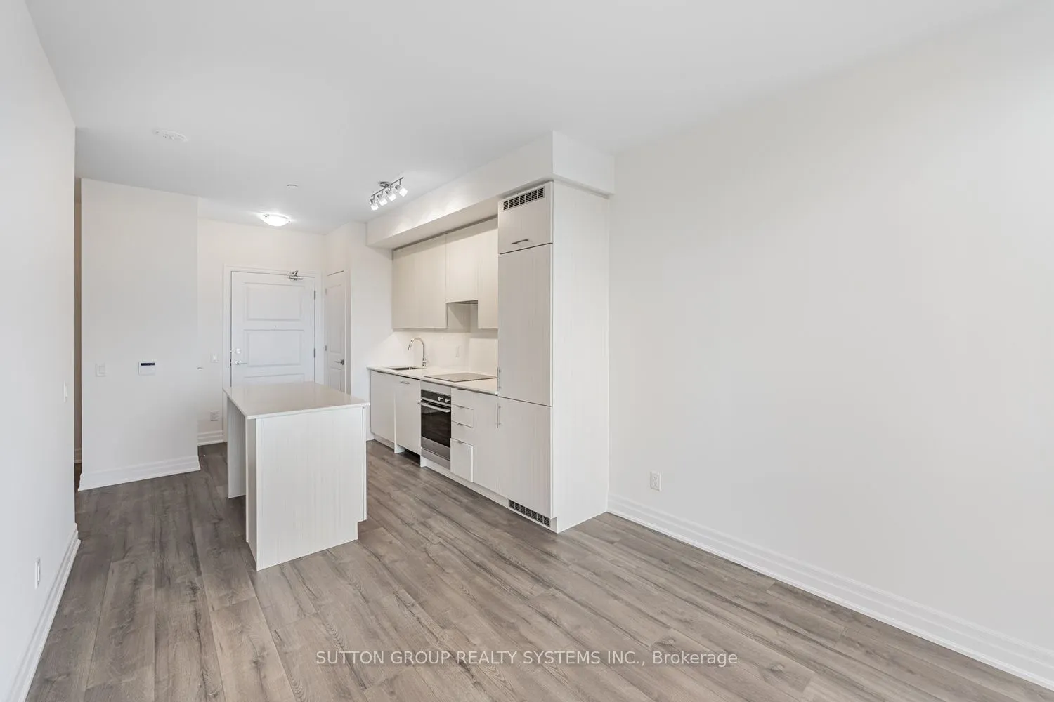 36 Elm Drive W #2208