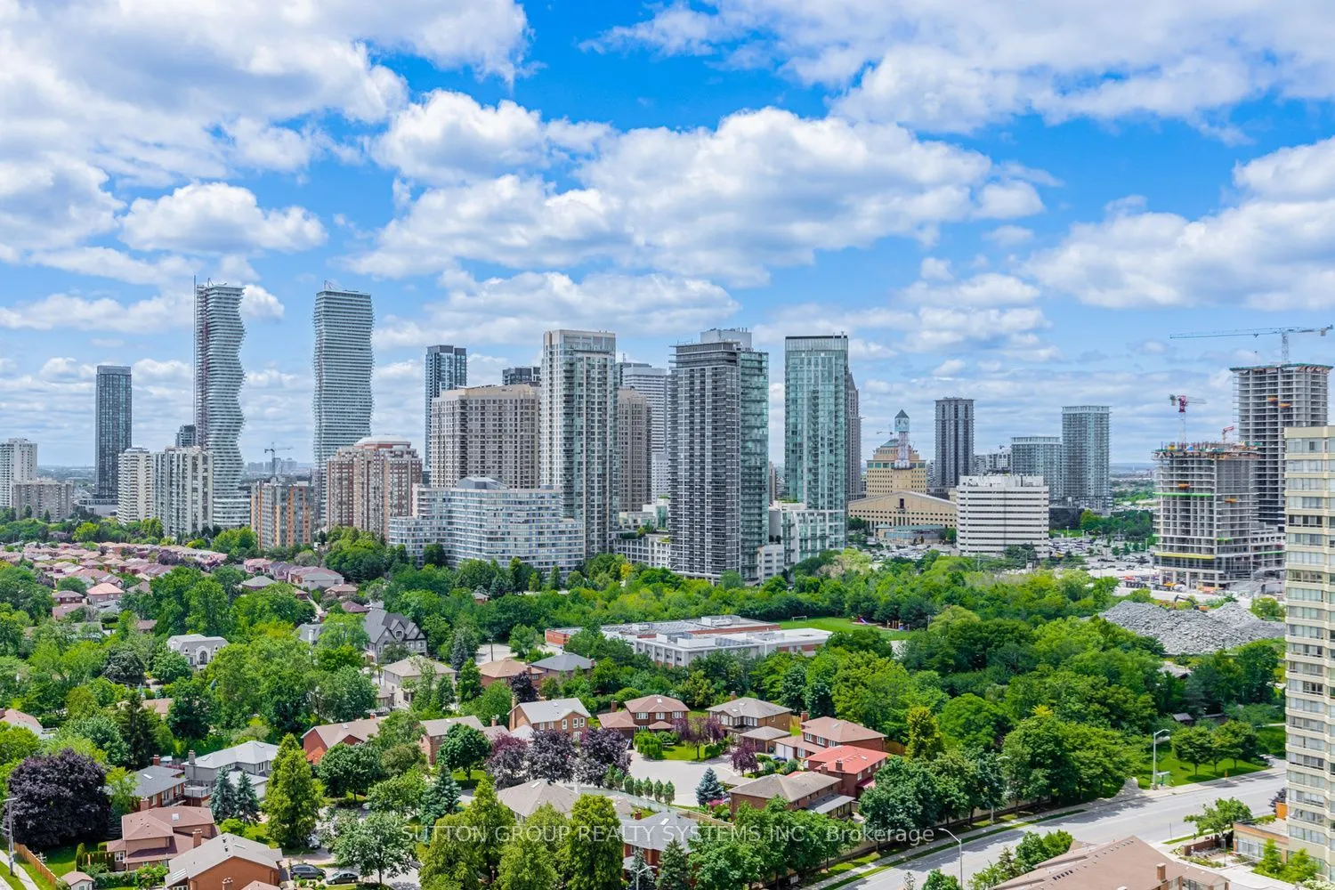 36 Elm Drive W #2208