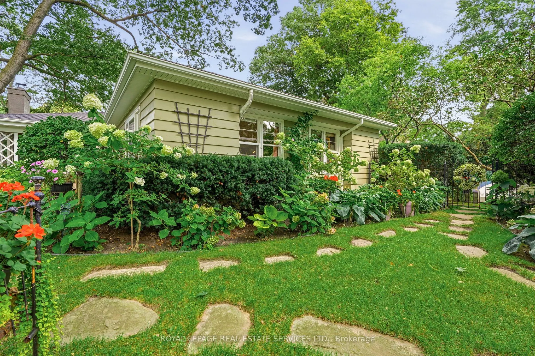 344 Maple Avenue