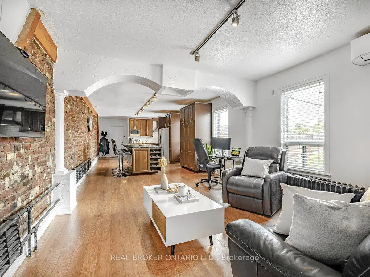 1438A Dufferin Street