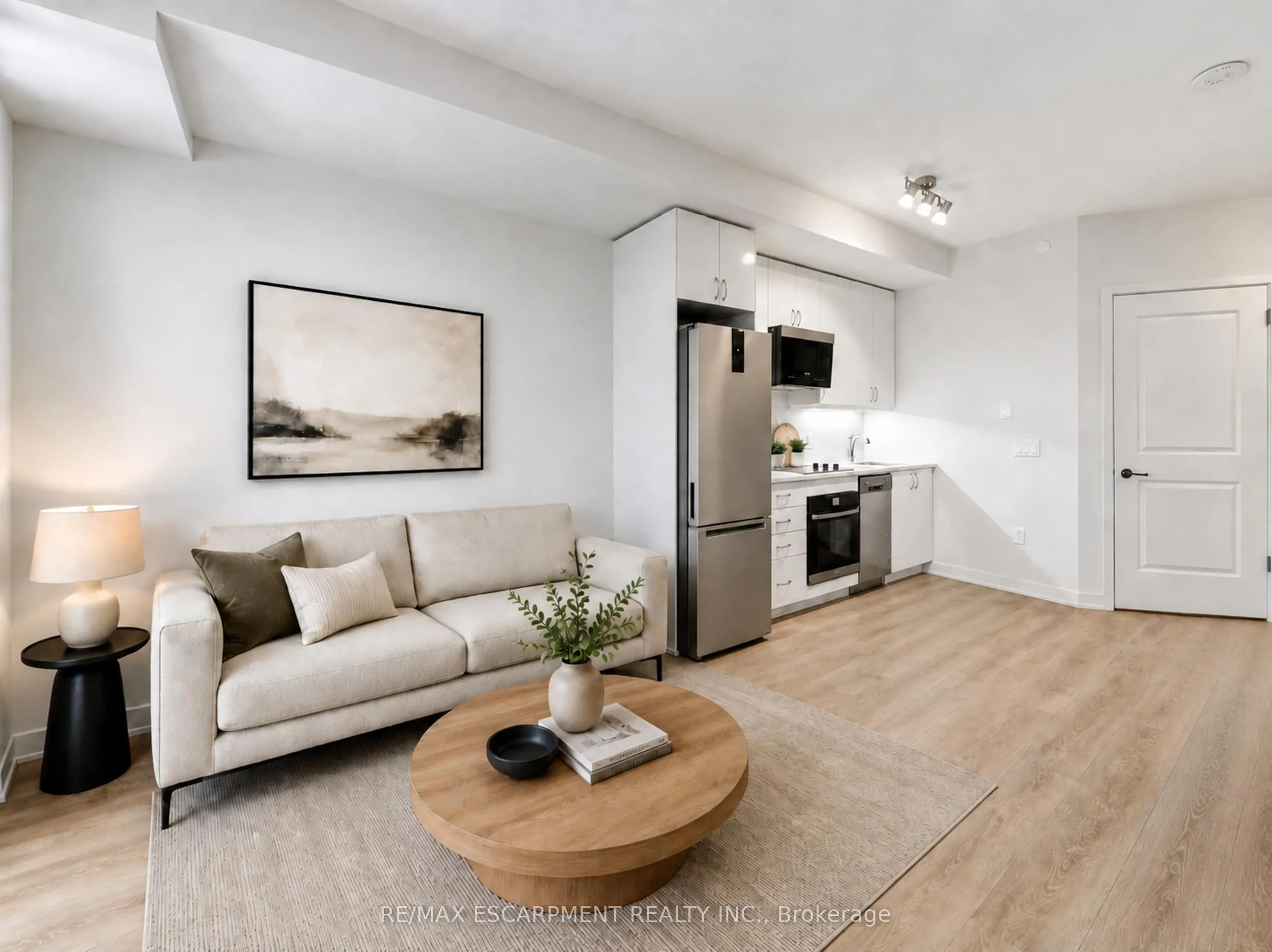 38 Annie Craig Drive #3906