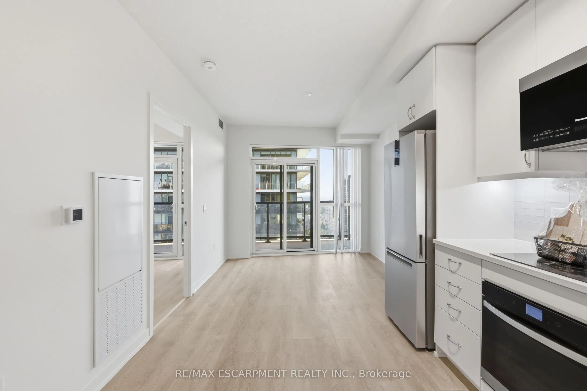 38 Annie Craig Drive #3906