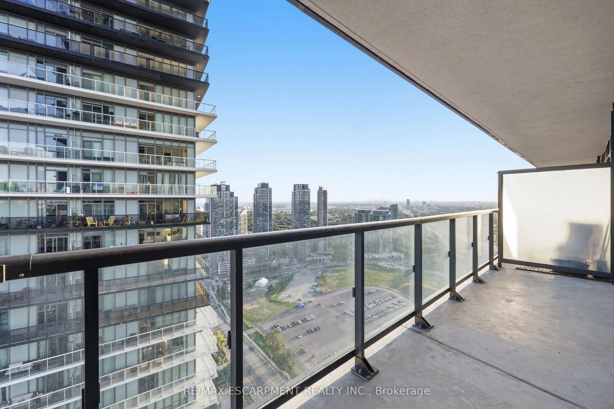 38 Annie Craig Drive #3906