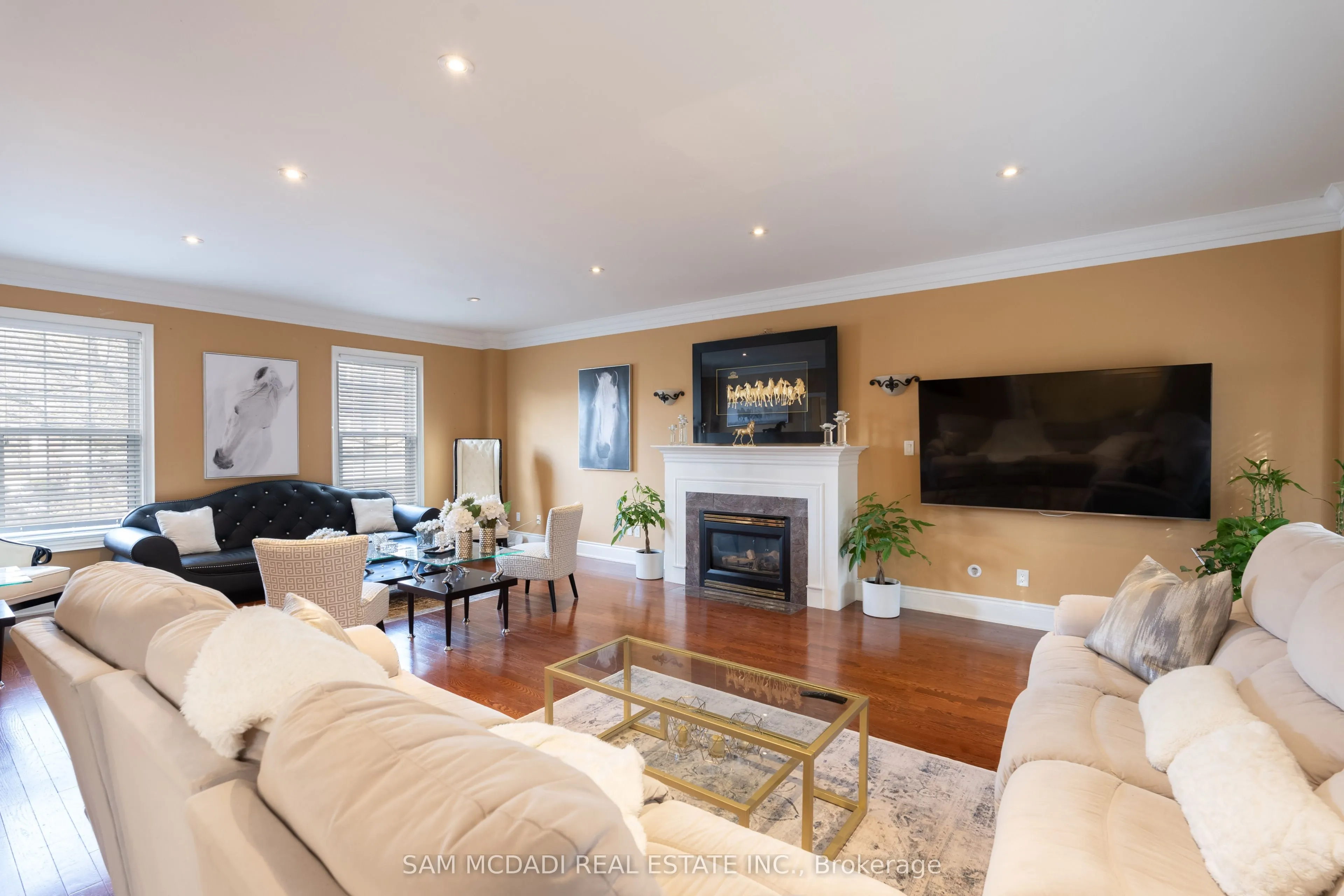 3248 Barchester Court