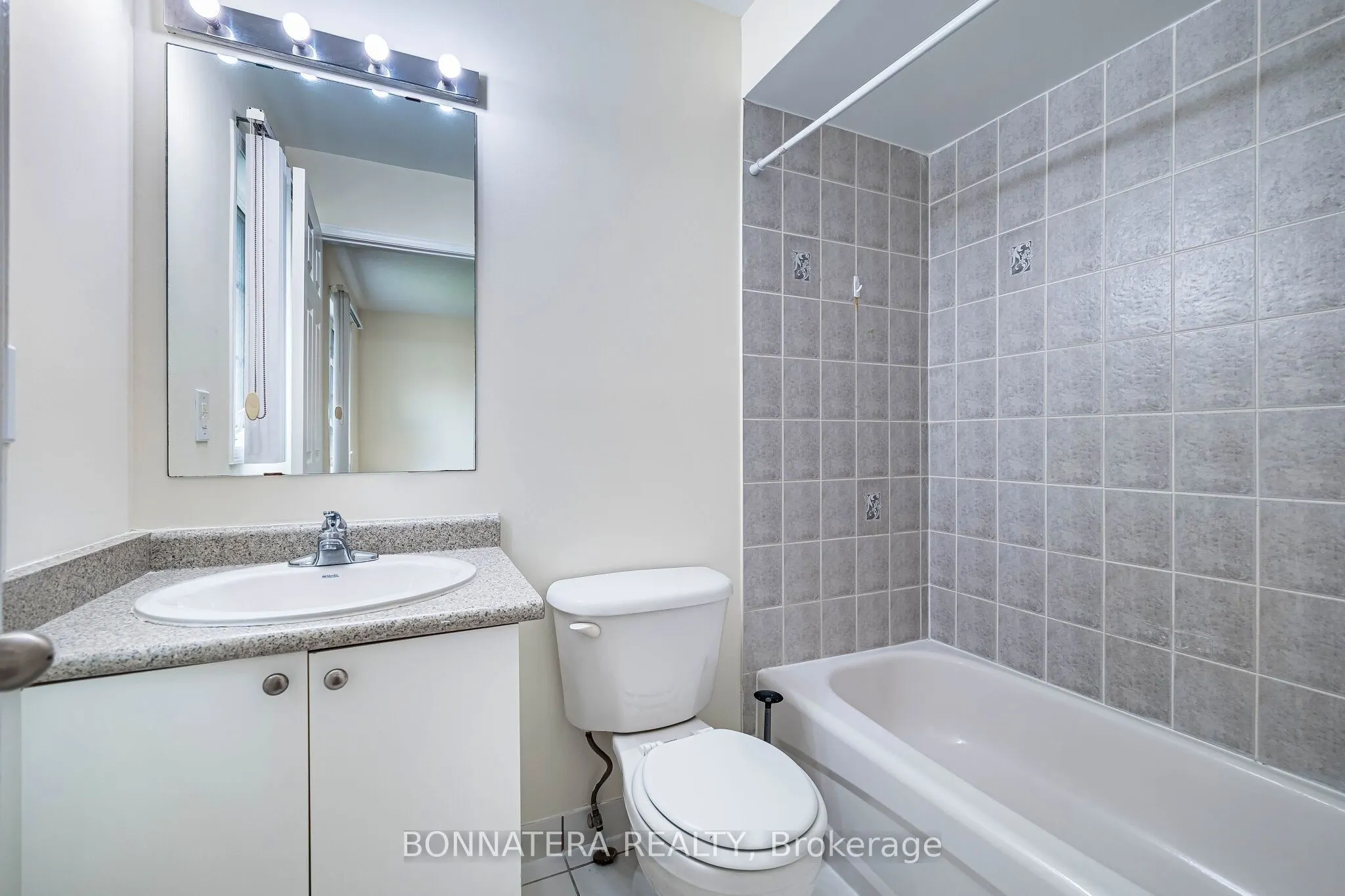 5255 Palmetto Place #59