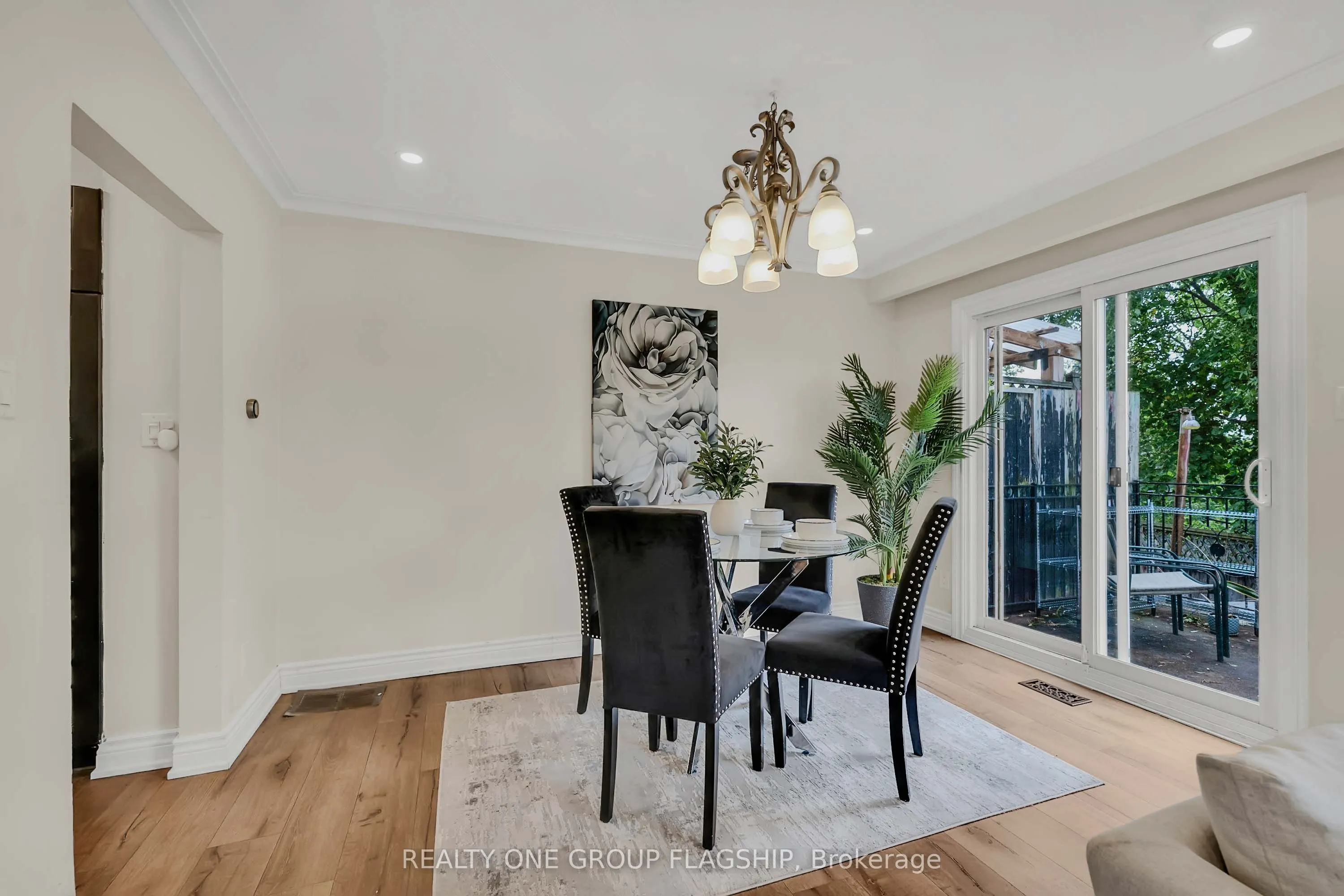 12 Azalea Court