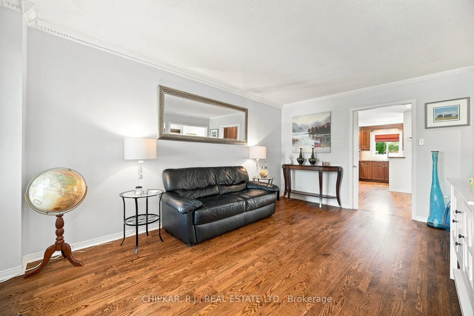 41 Chester Crescent