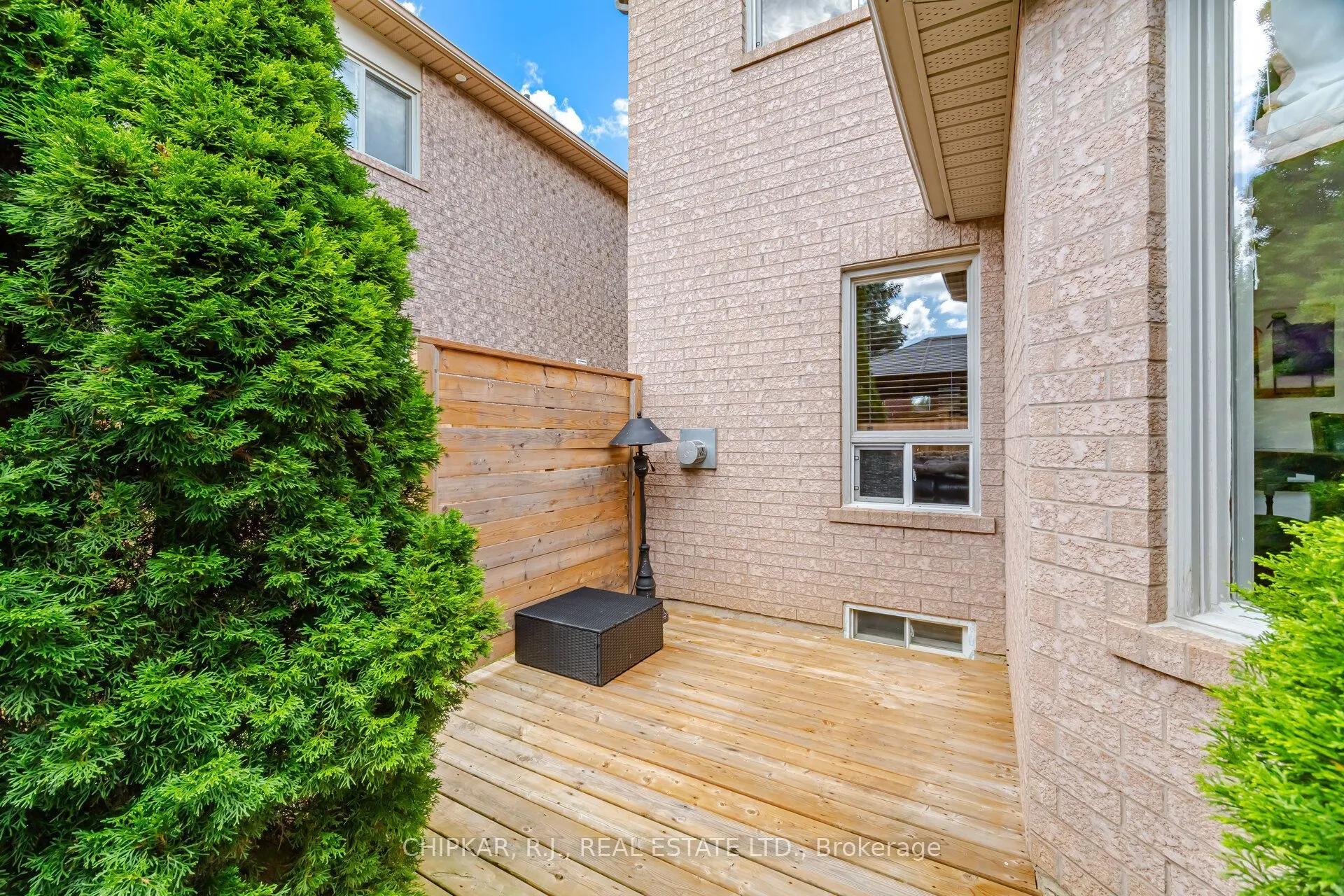 41 Chester Crescent