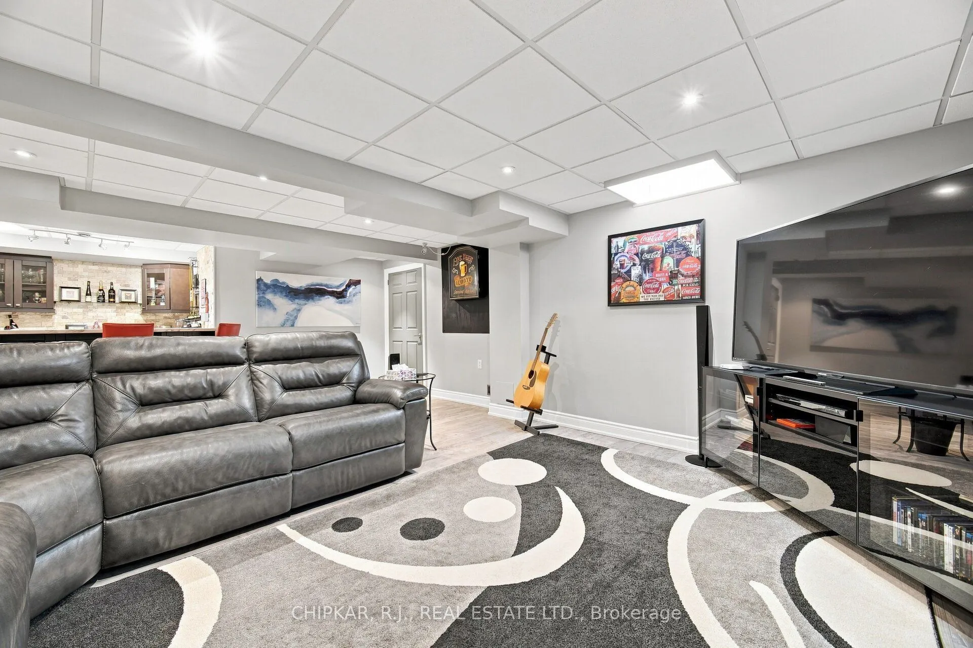 41 Chester Crescent