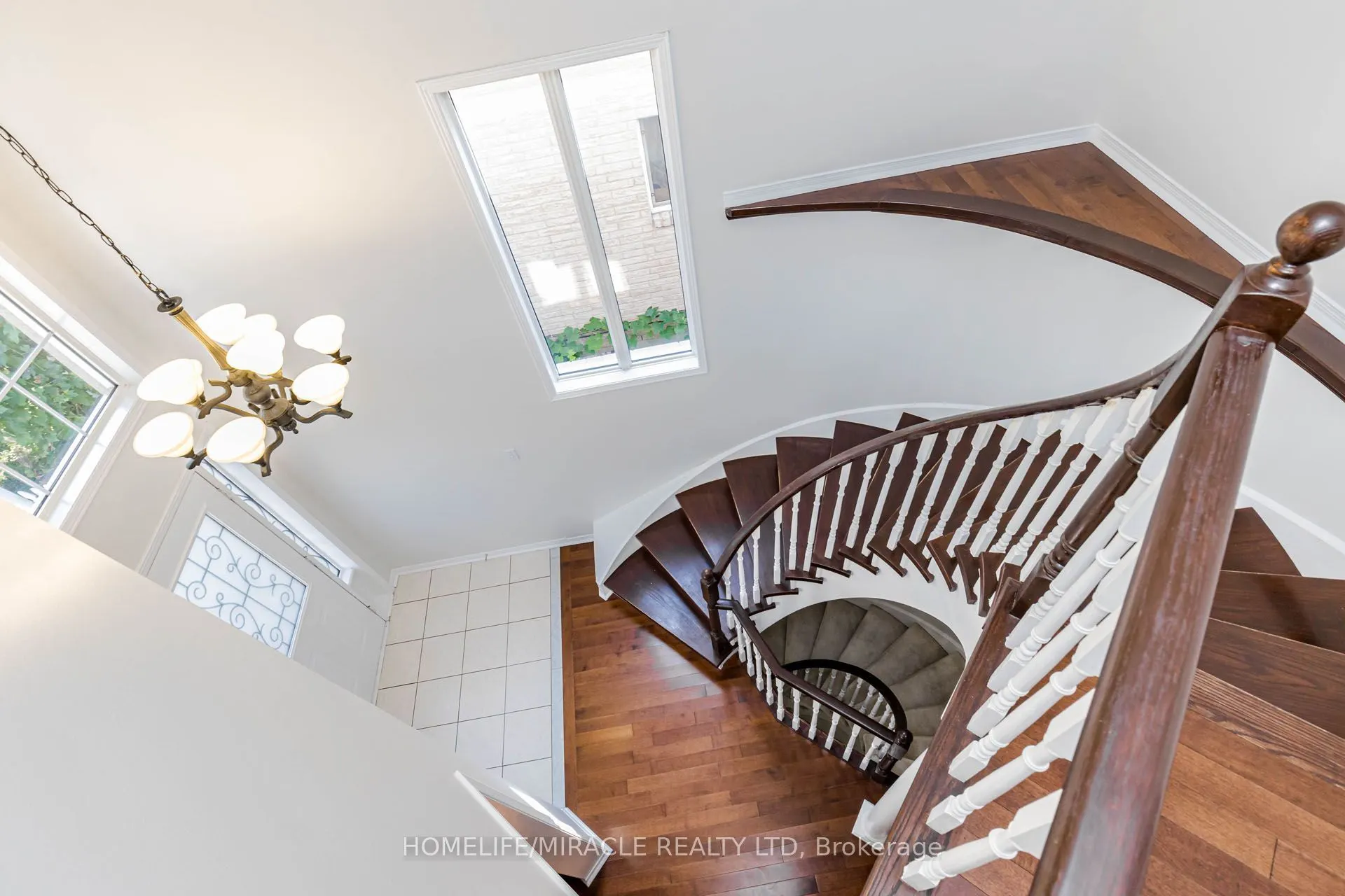955 Bristol Road W