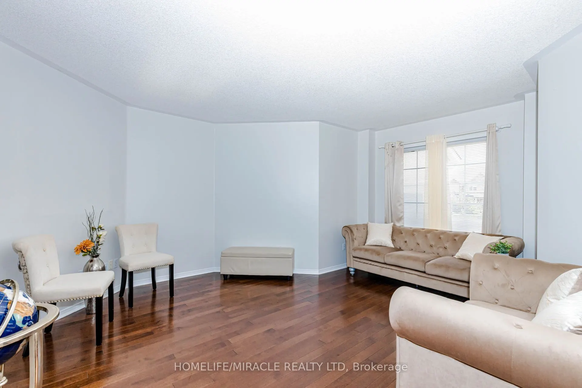 955 Bristol Road W