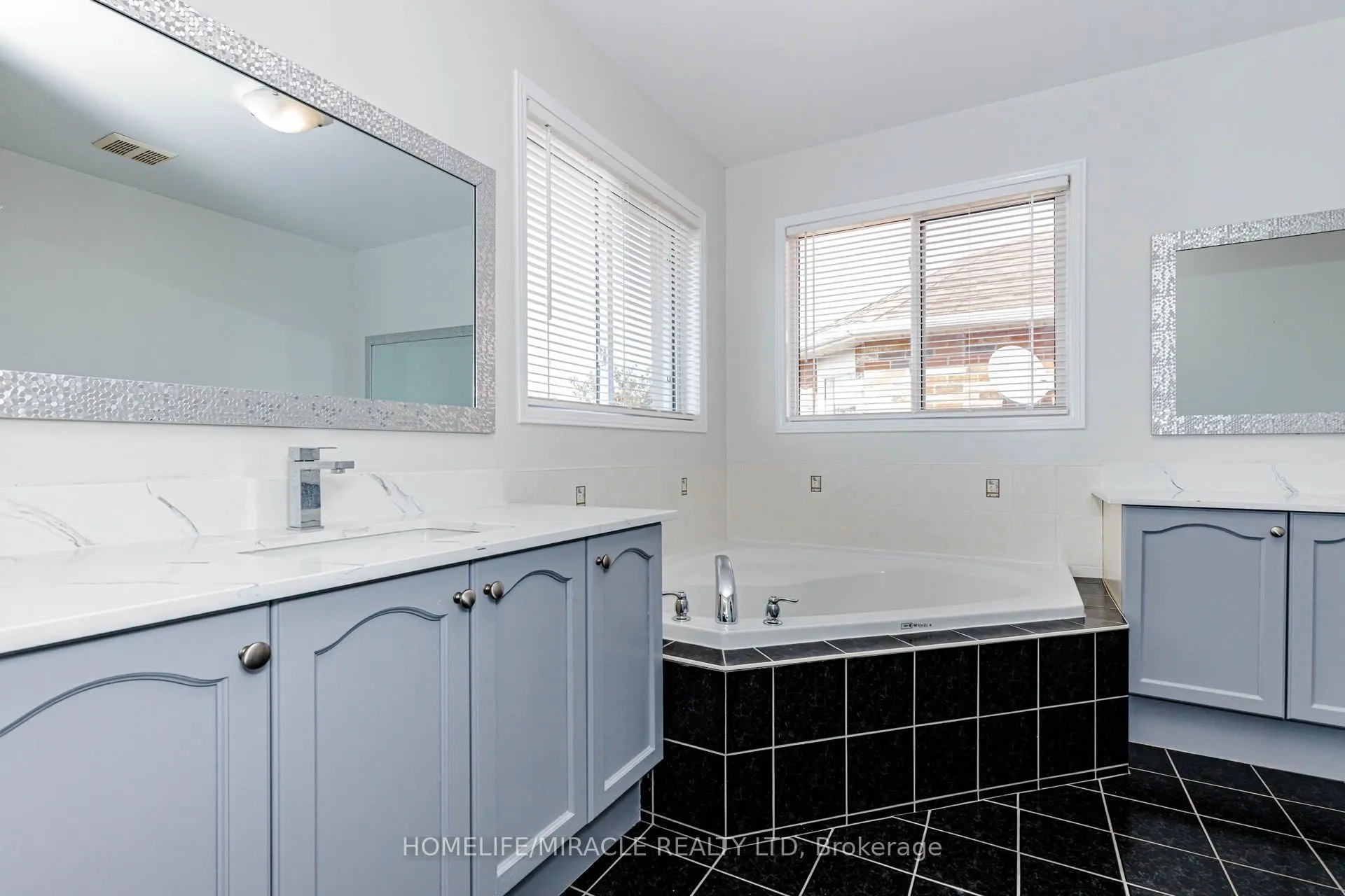 955 Bristol Road W