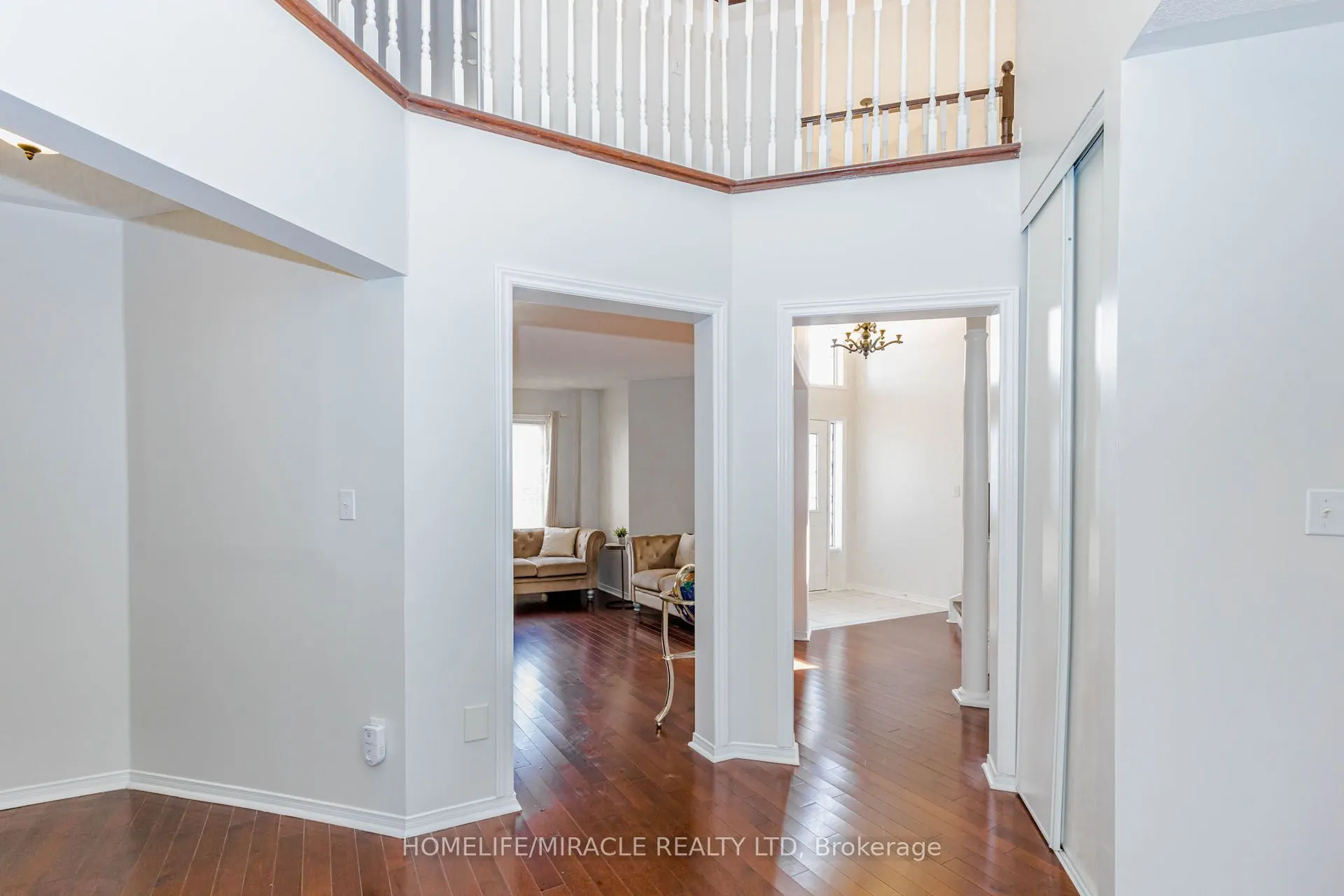 955 Bristol Road W