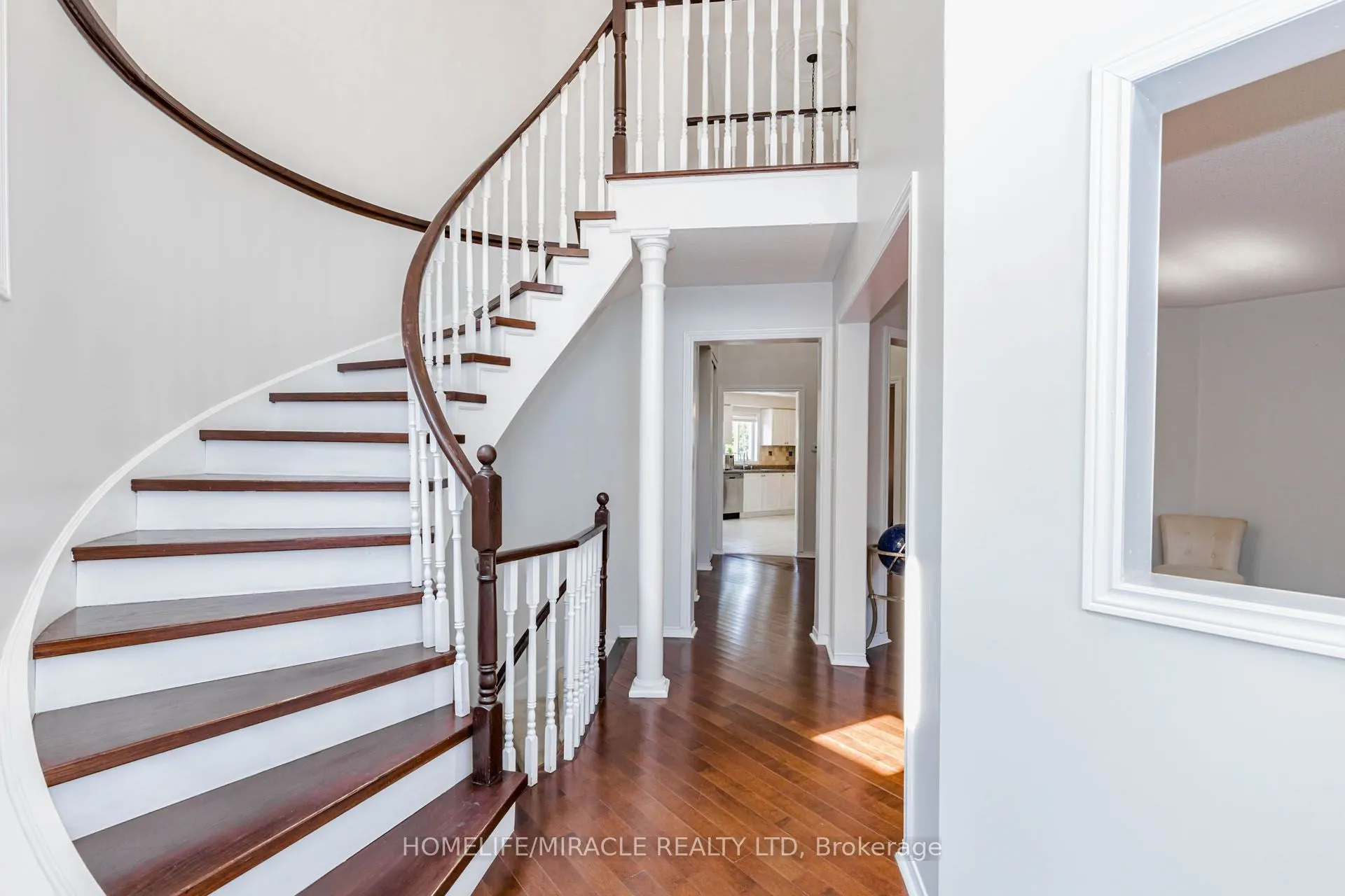 955 Bristol Road W