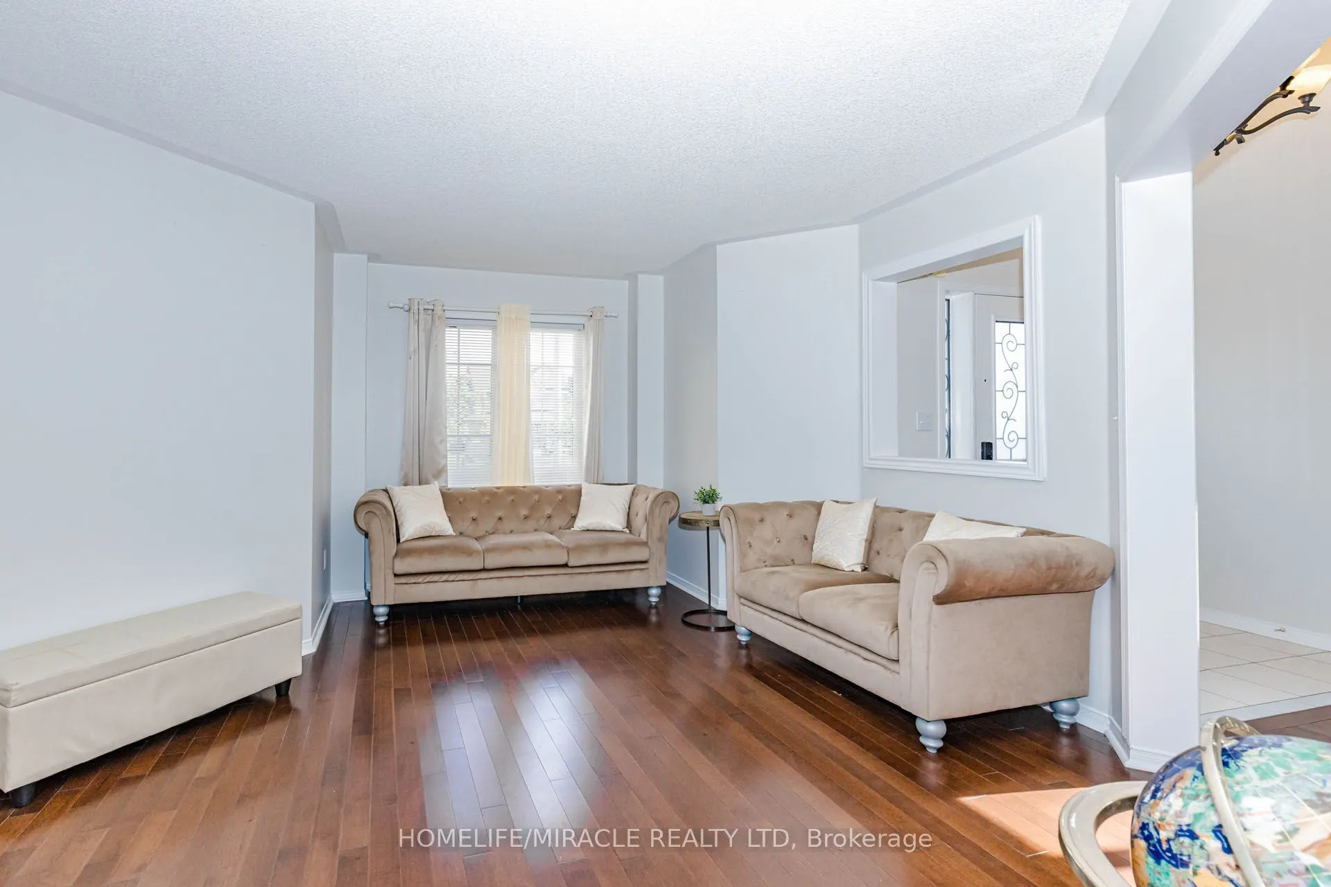 955 Bristol Road W